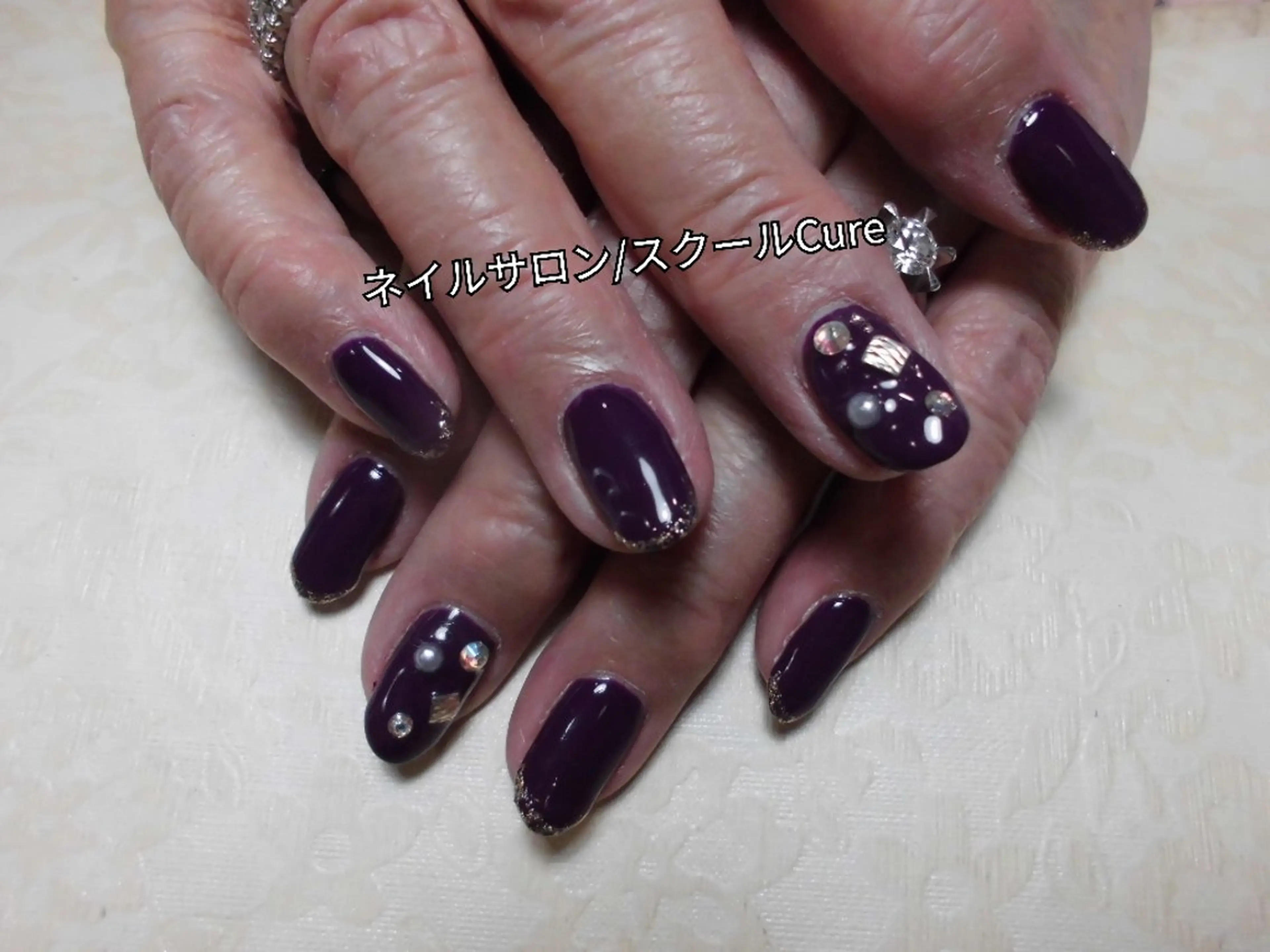ネイル ネイルサロン Cureのネイルデザイン