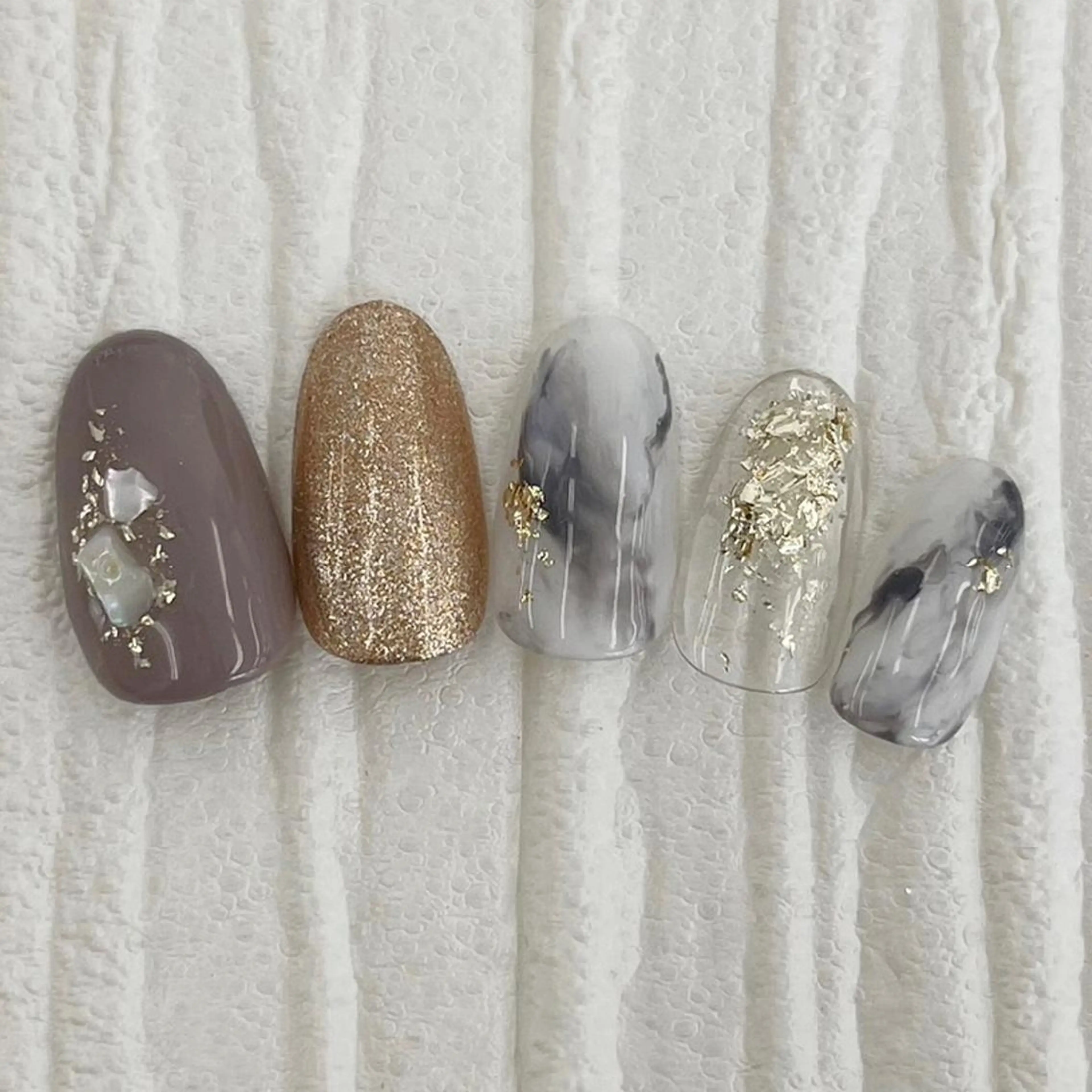 ネイル Nail salon Honey Beeのネイルデザイン