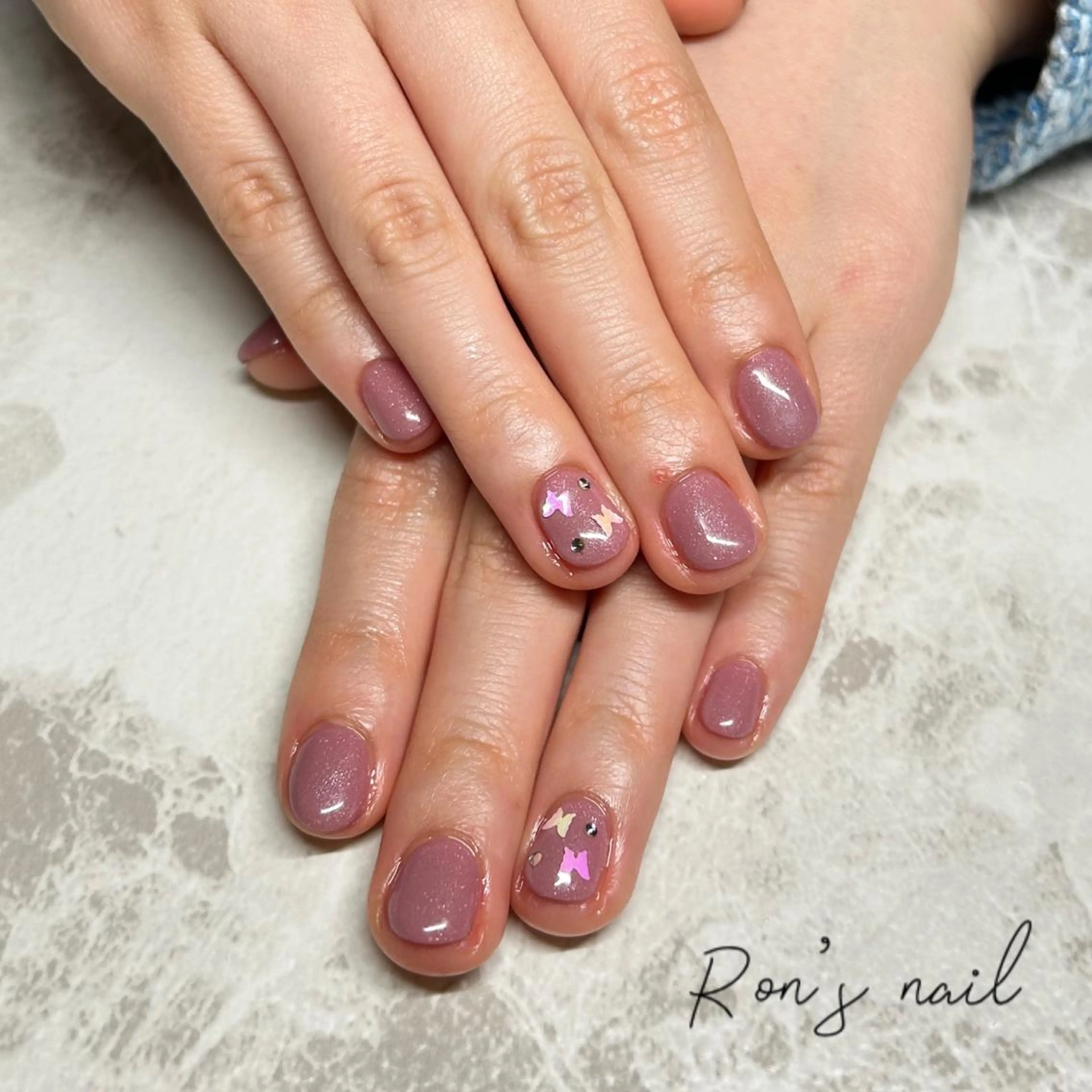 ネイル ストーンネイル Ron's nail 笹岡のネイルデザイン