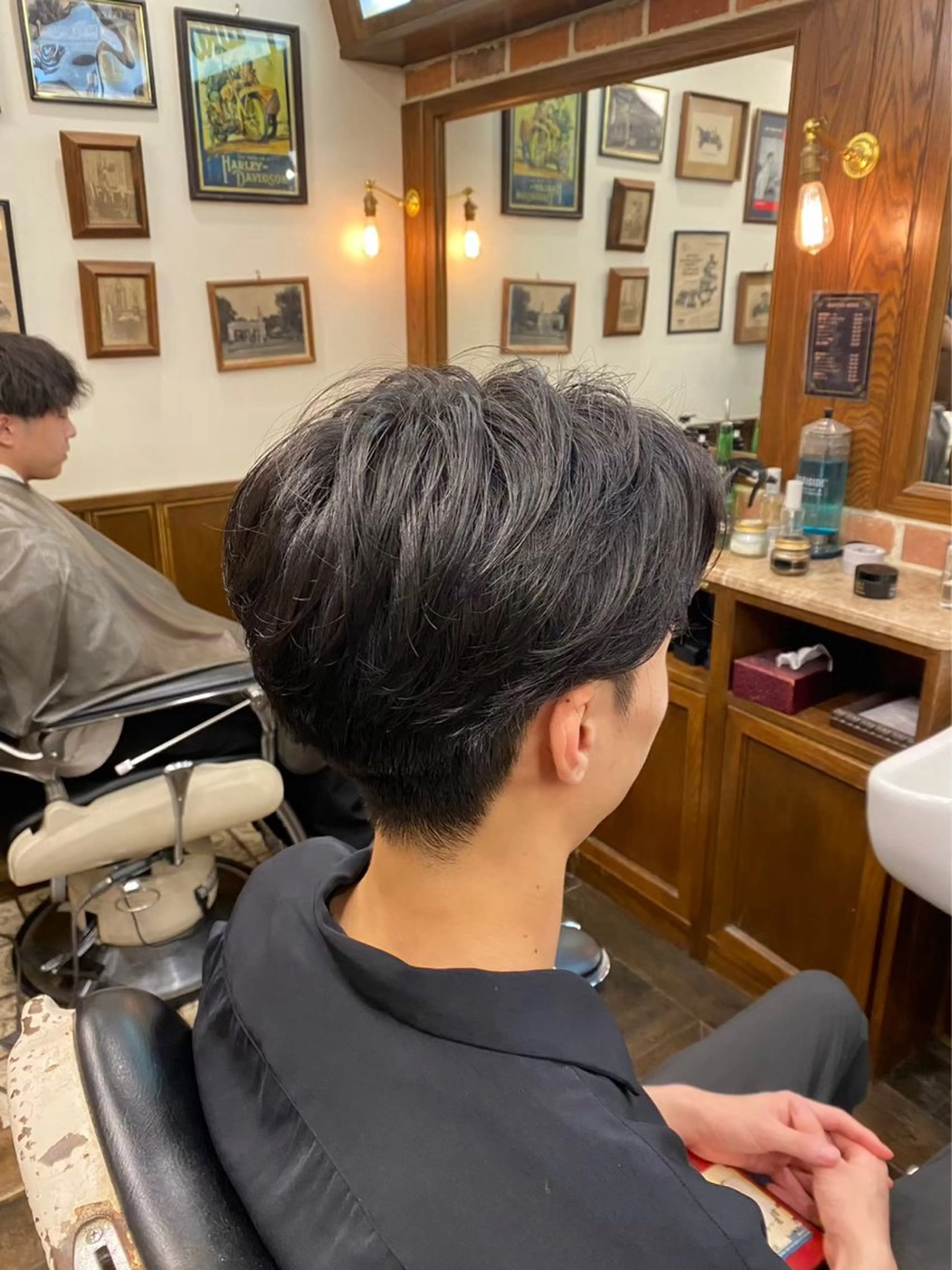 ミディアム 對馬 虎太郎のヘアスタイル