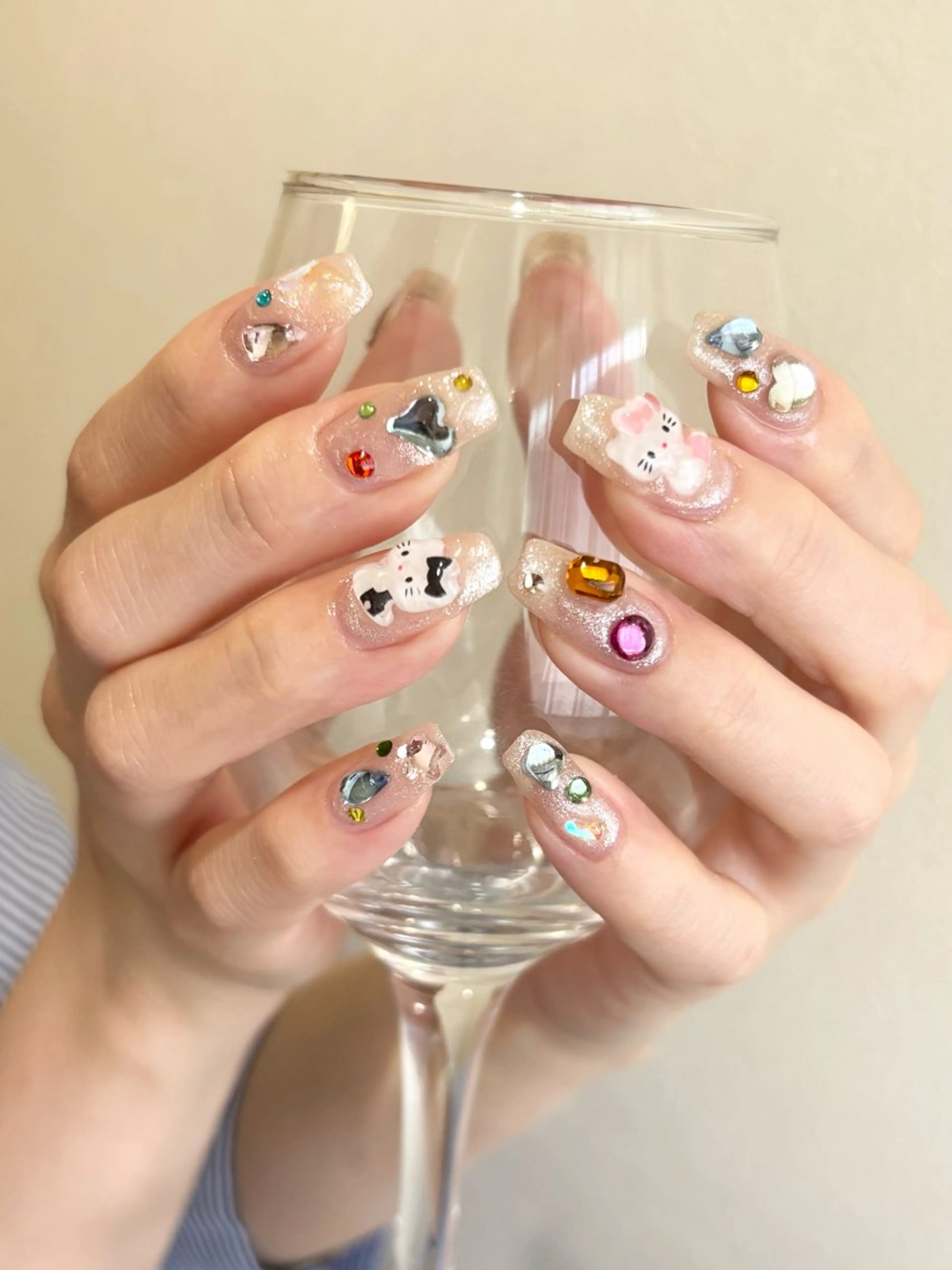 ネイル キラキラネイル ハンドネイル BTFL nailのネイルデザイン