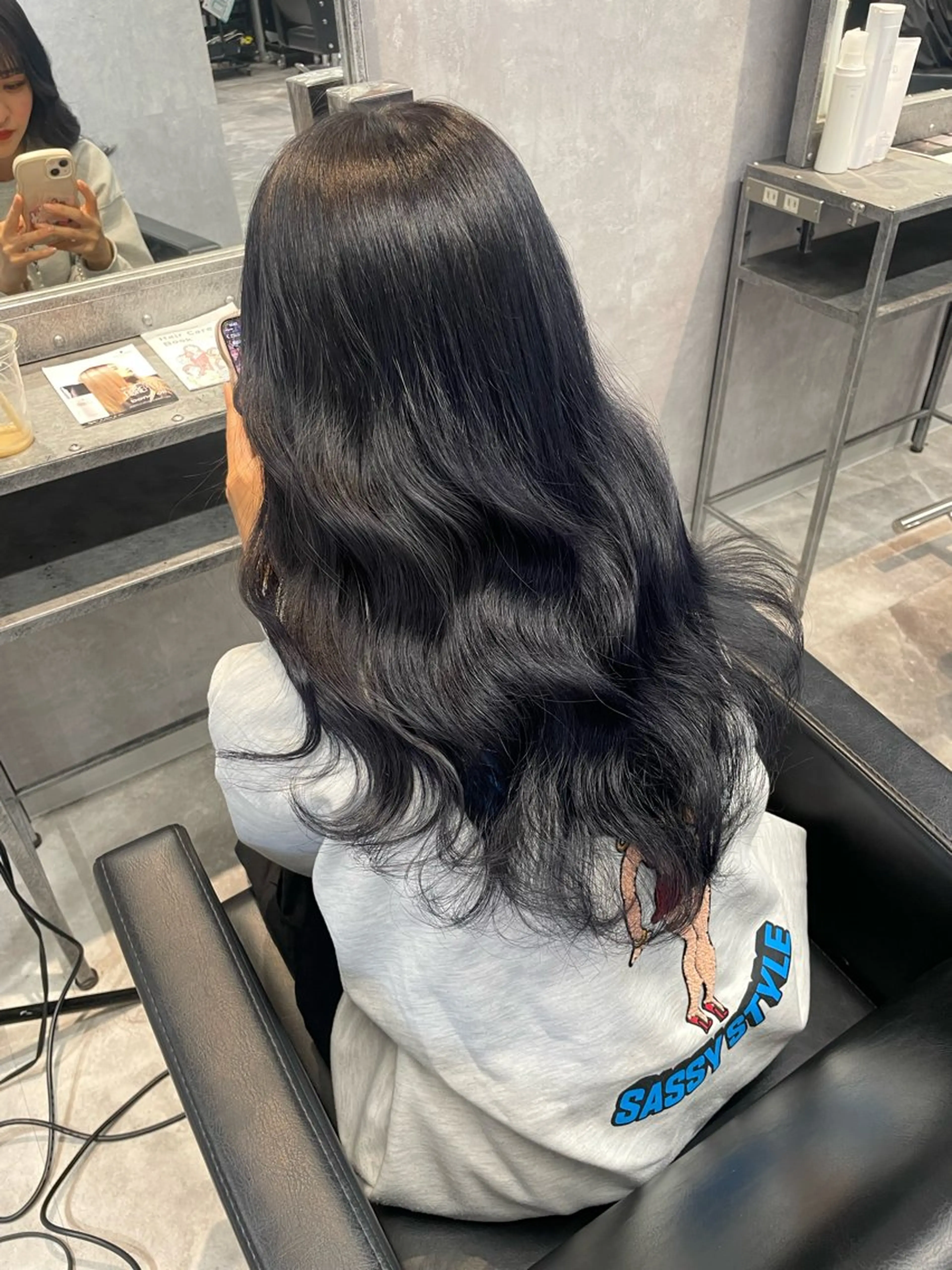 カラー mimiiy fukaのヘアスタイル