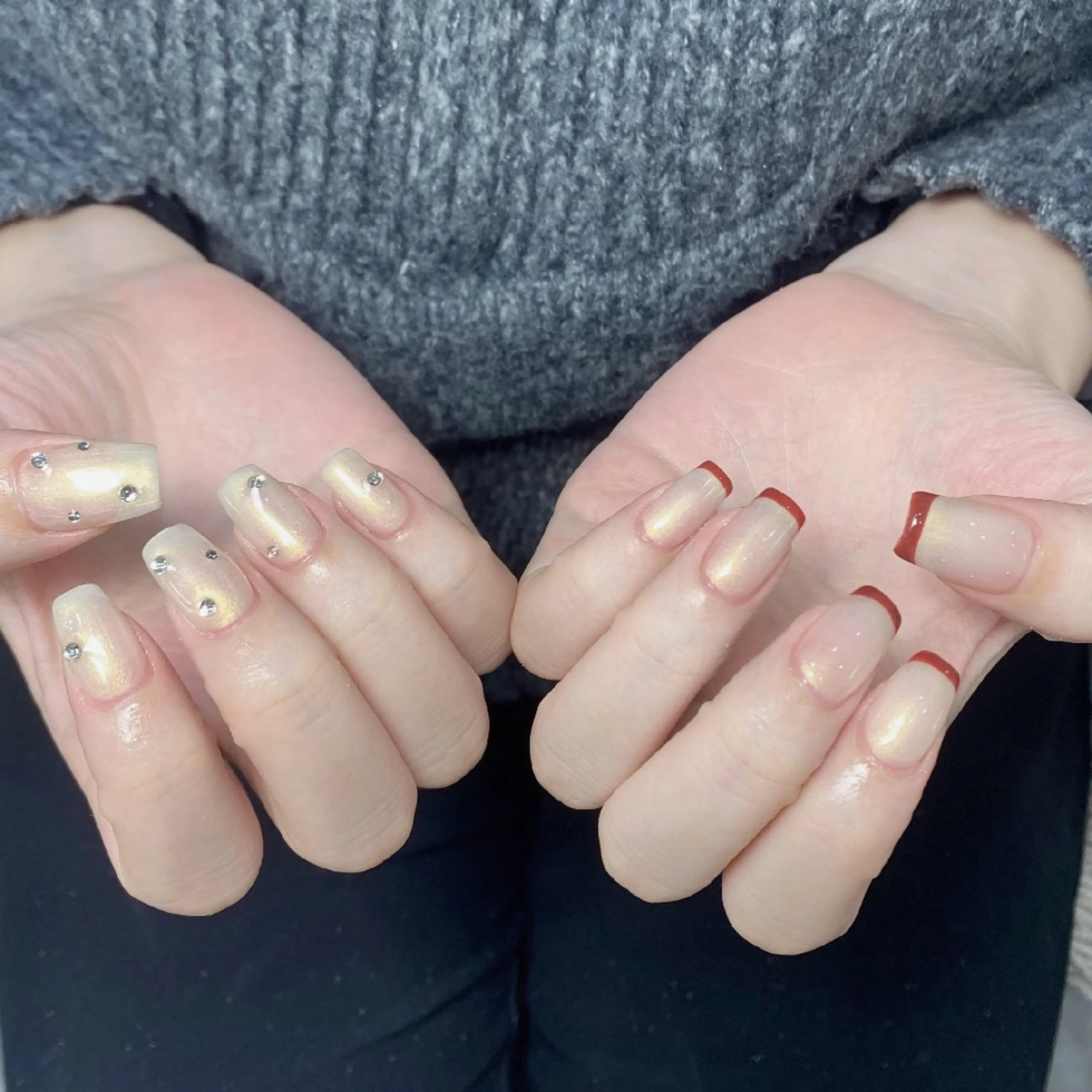 ネイル チークネイル フレンチネイル ジェルネイル ガラスフレンチ キラキラネイル ハンドネイル UM Nail Salonのネイルデザイン