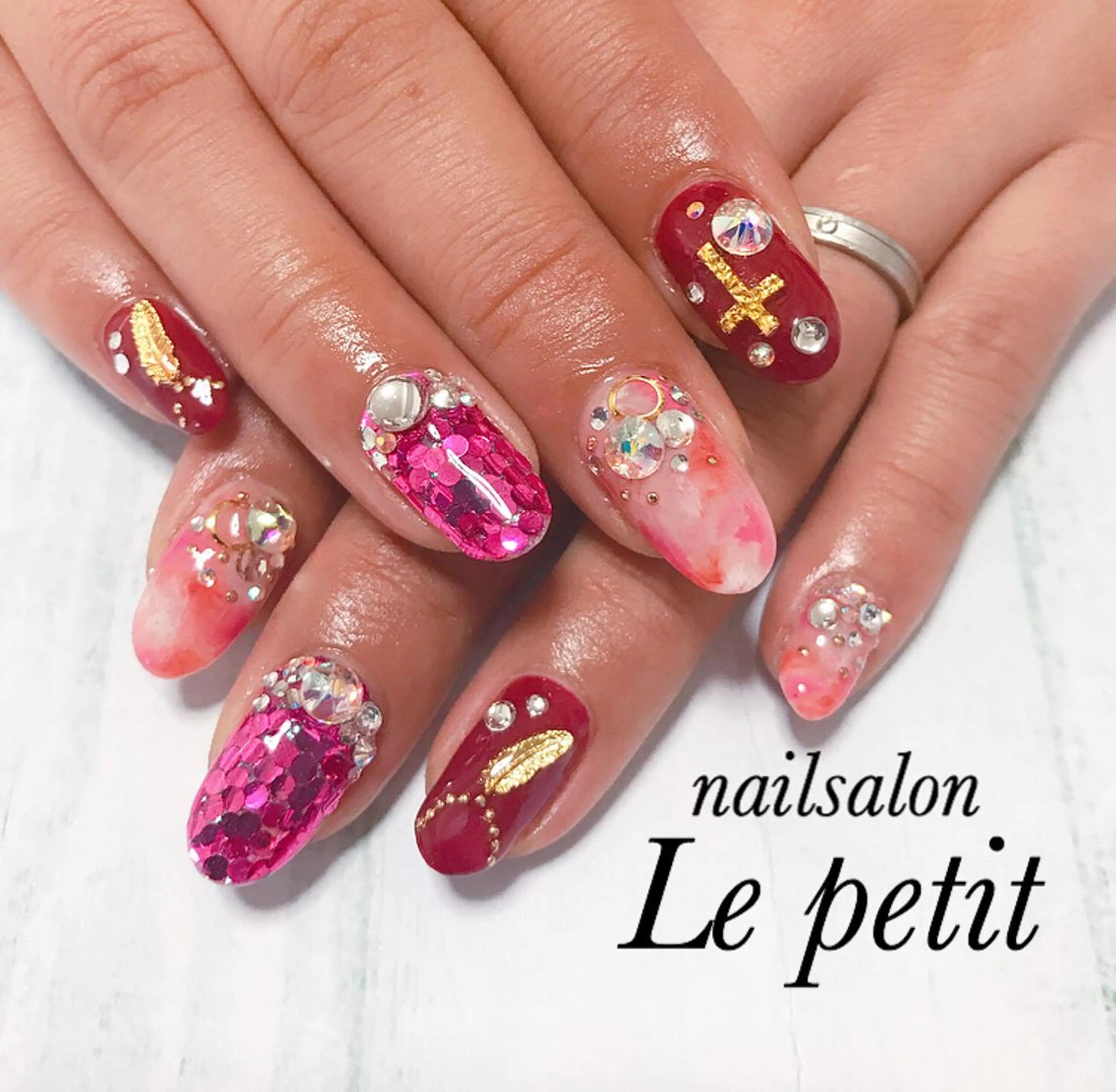 ネイル 石野 広佳のネイルデザイン