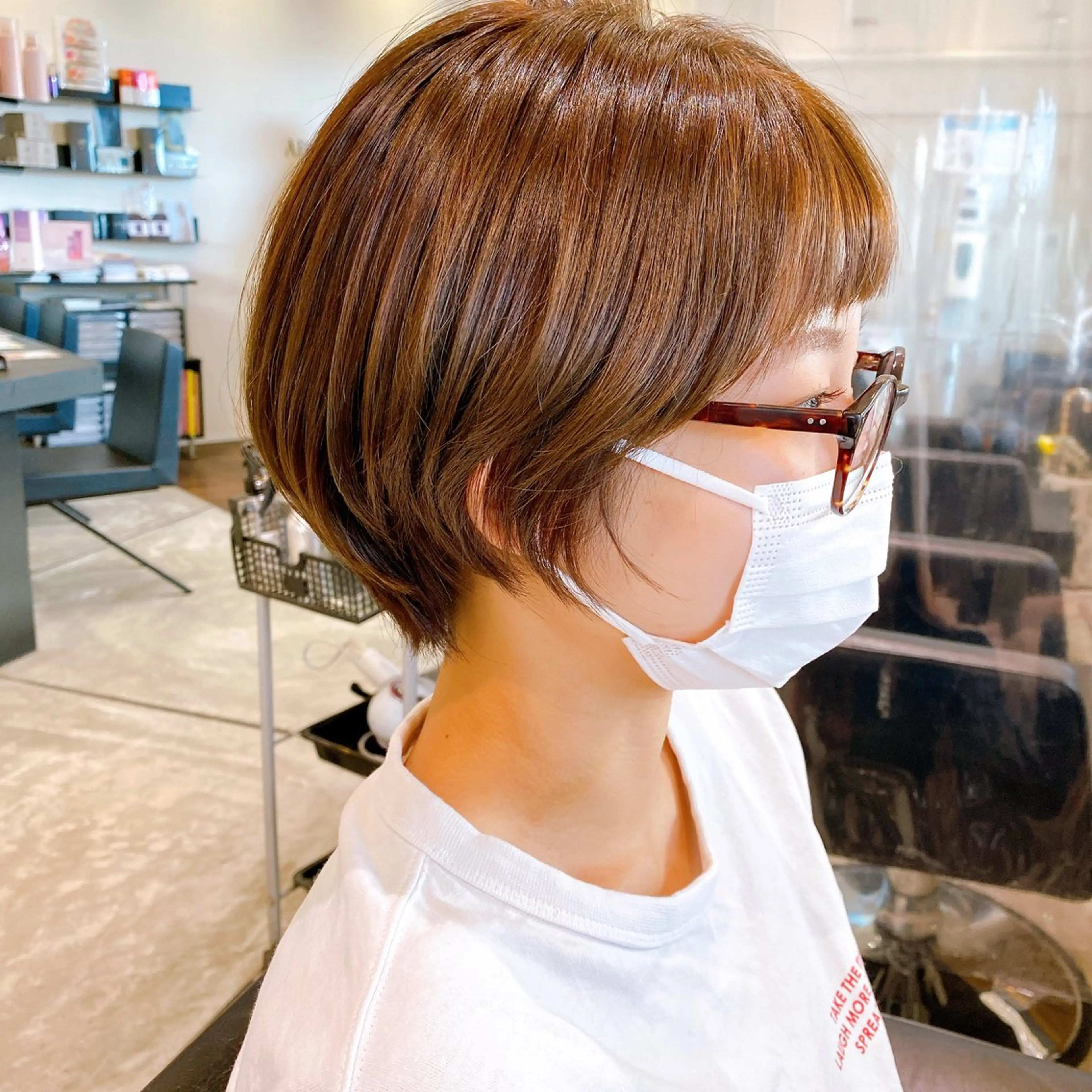 ショート 丸尾 沙弥香のヘアスタイル