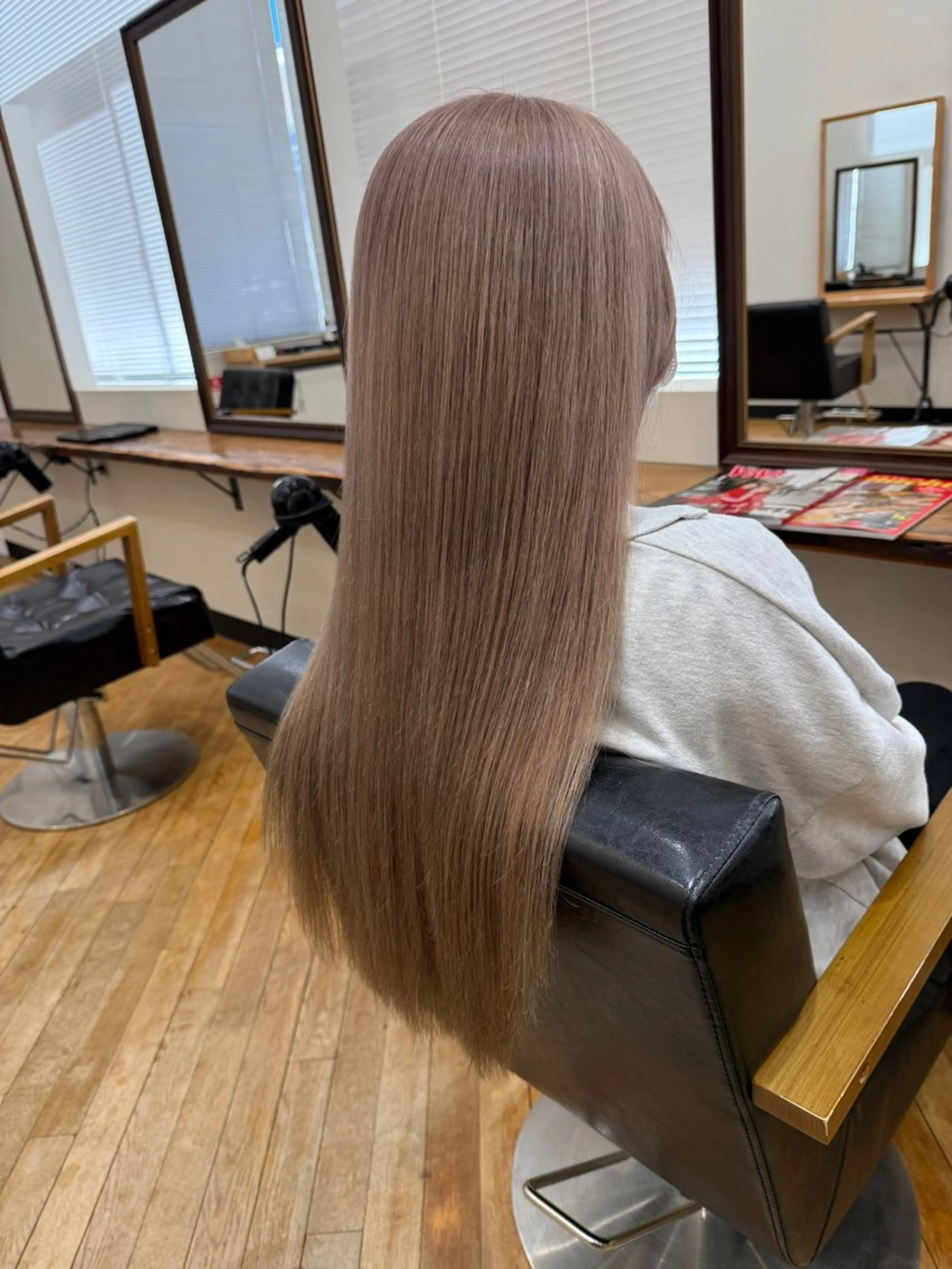 ロング キノシタ ナオユキのヘアスタイル