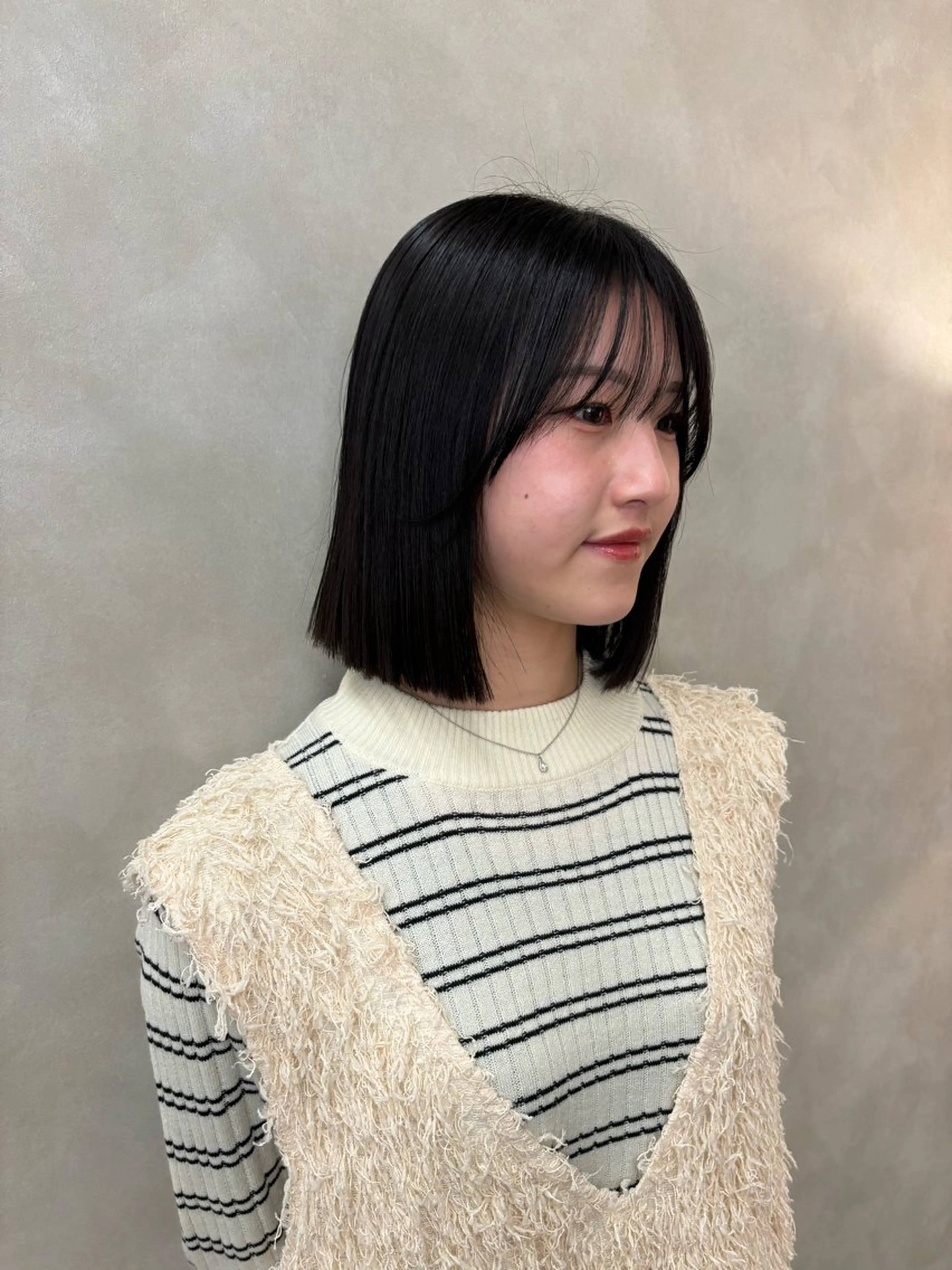 ミディアム ボブ ボブ/レイヤー/暖色 カラー/モモカ🎀のヘアスタイル