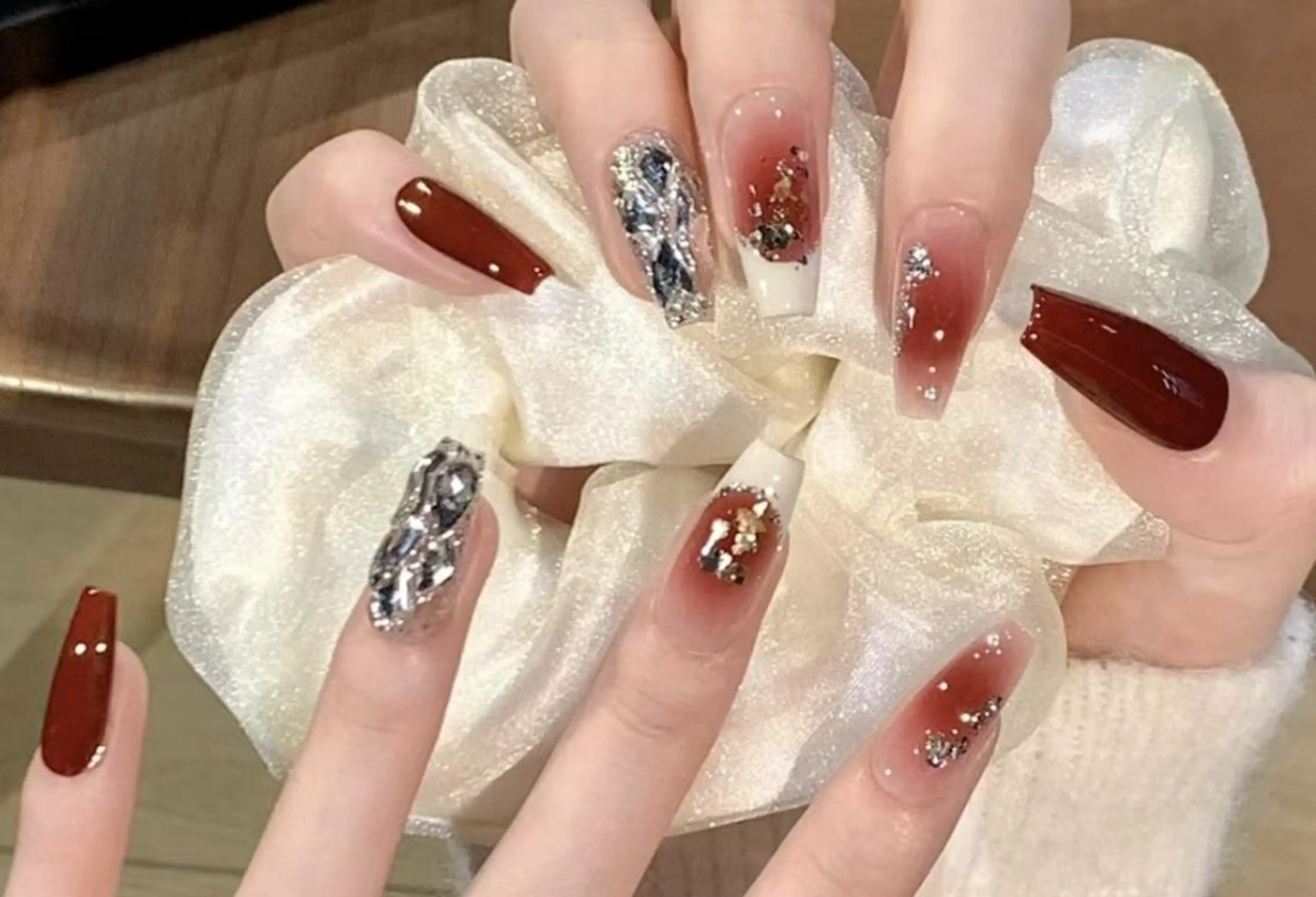 ネイル VIVIAN リサのネイルデザイン