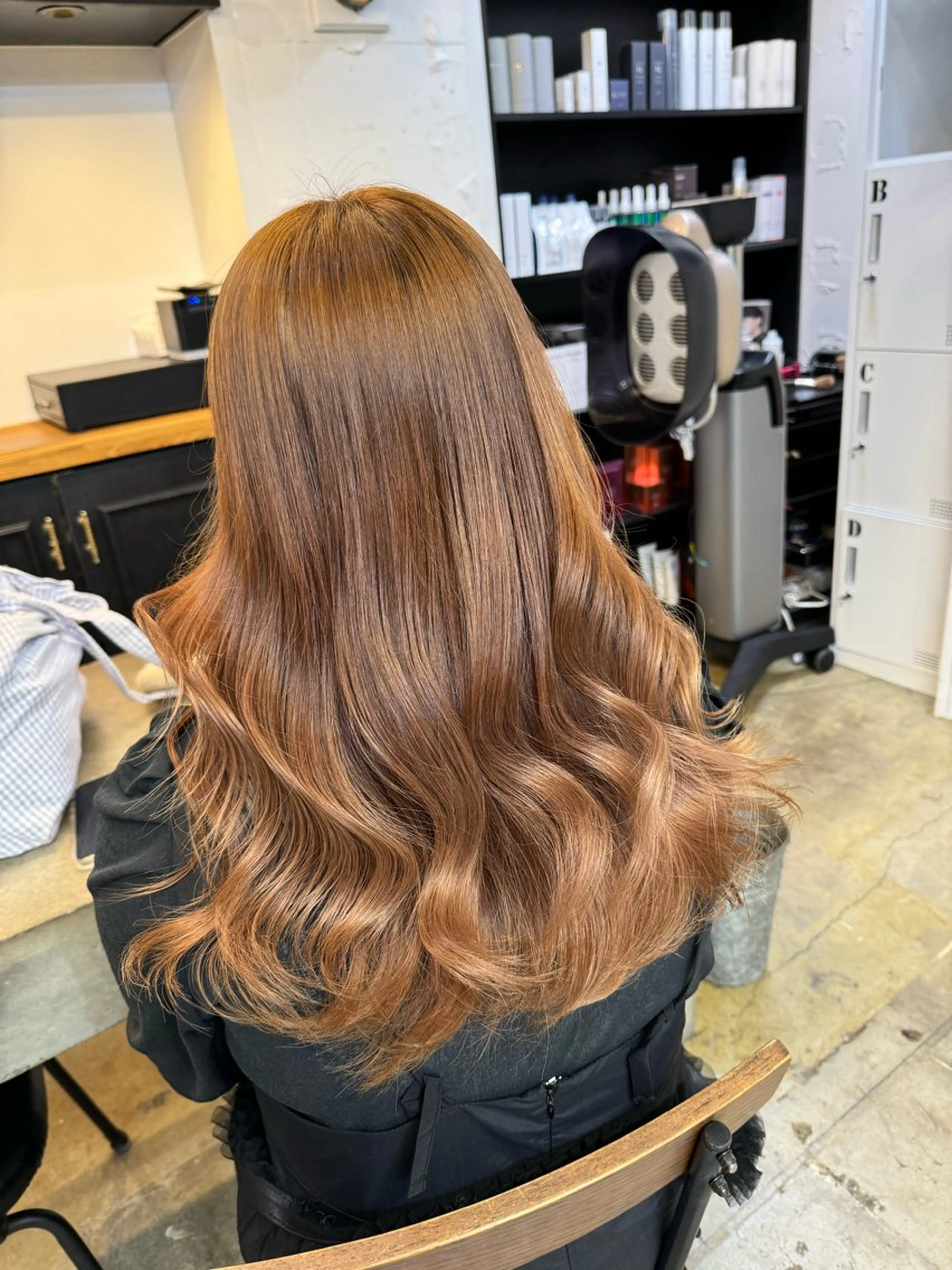 ロング カラー 🦄垢抜けボブ特化× 暖色カラー未来🦄のヘアスタイル