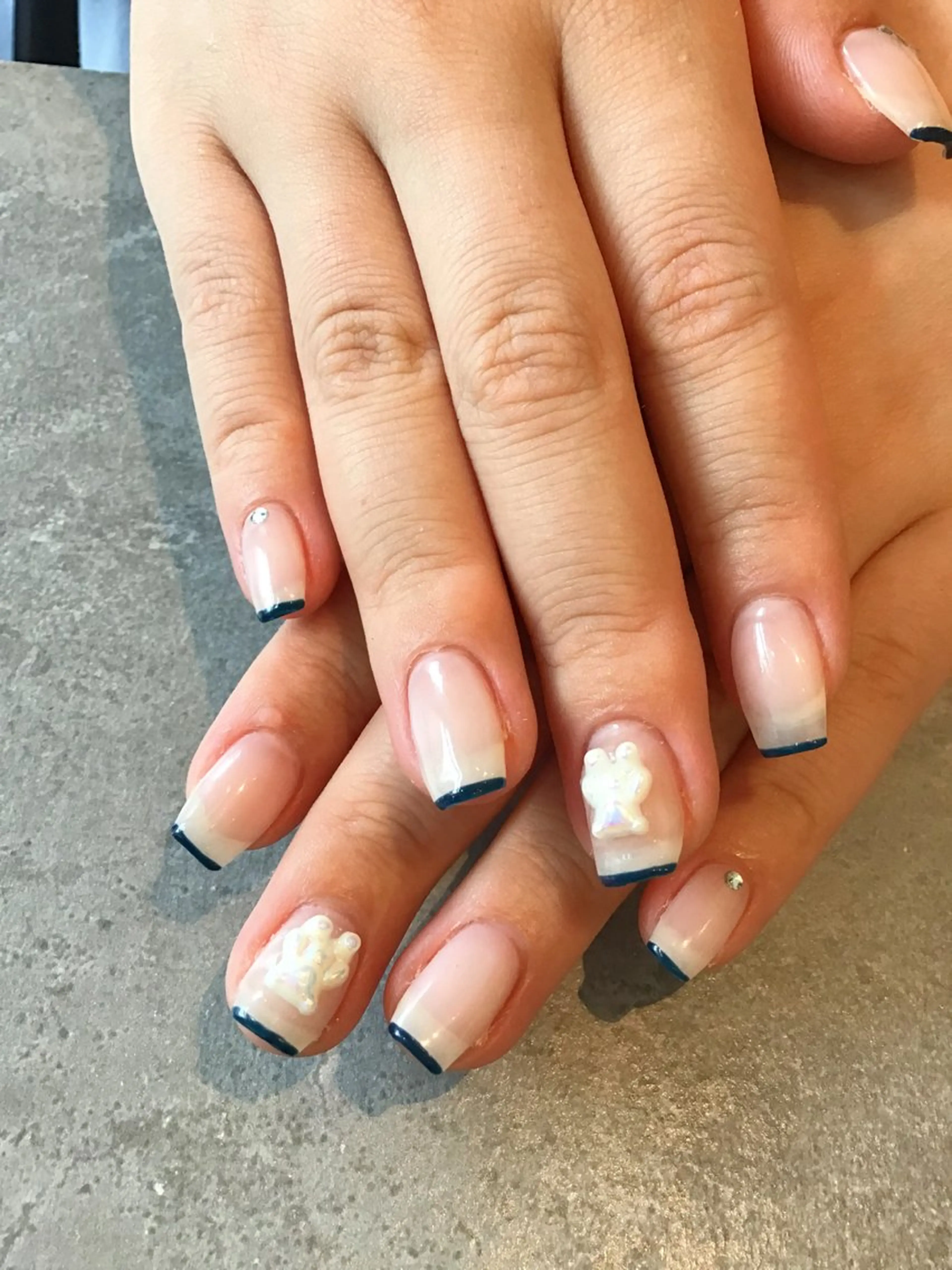 ネイル 持ち込み Nest 岩崎のネイルデザイン