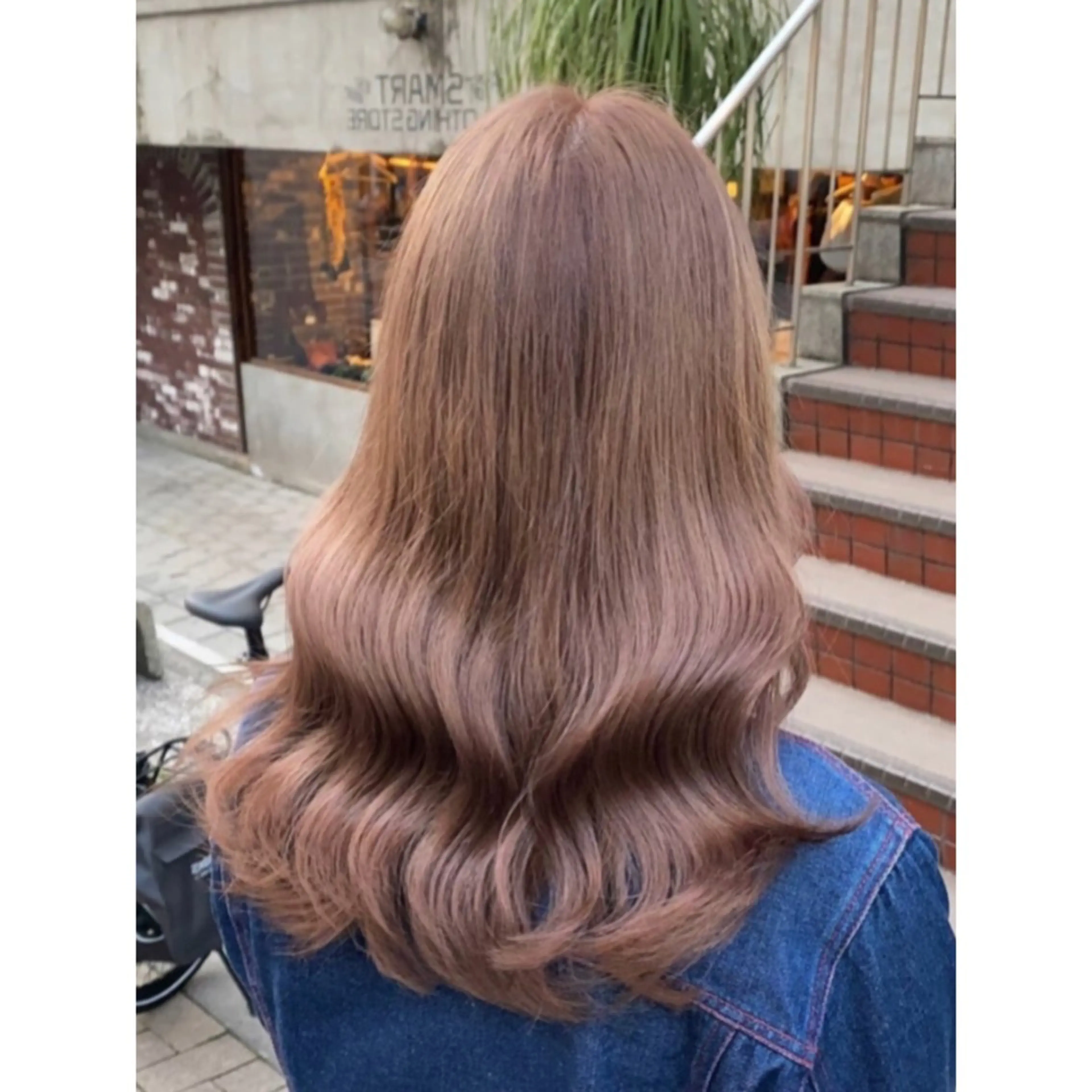 ロング カラー ベージュカラー ミルクティーベージュ ロング 💖ブリーチ/暖色 𝐘𝐮𝐢💖のヘアスタイル