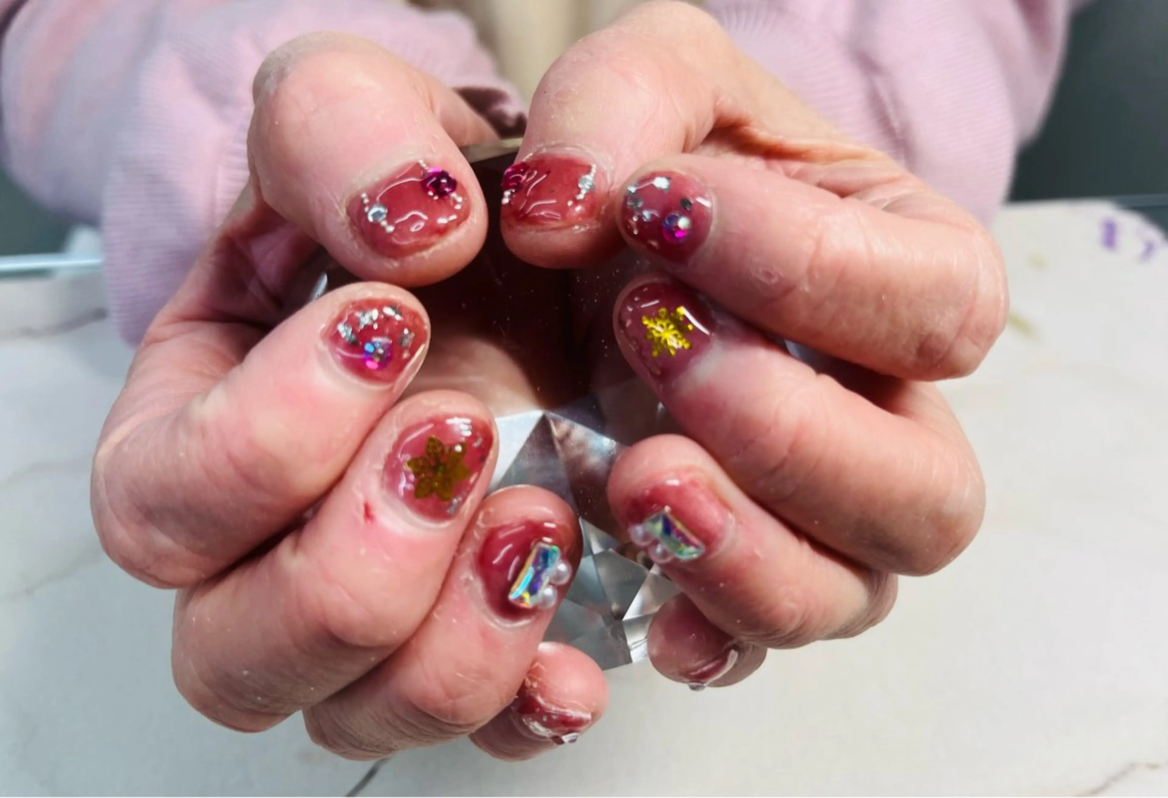 ネイル キラキラネイル 冬ネイル クリスマス Nail ecxia ／Reikaのネイルデザイン