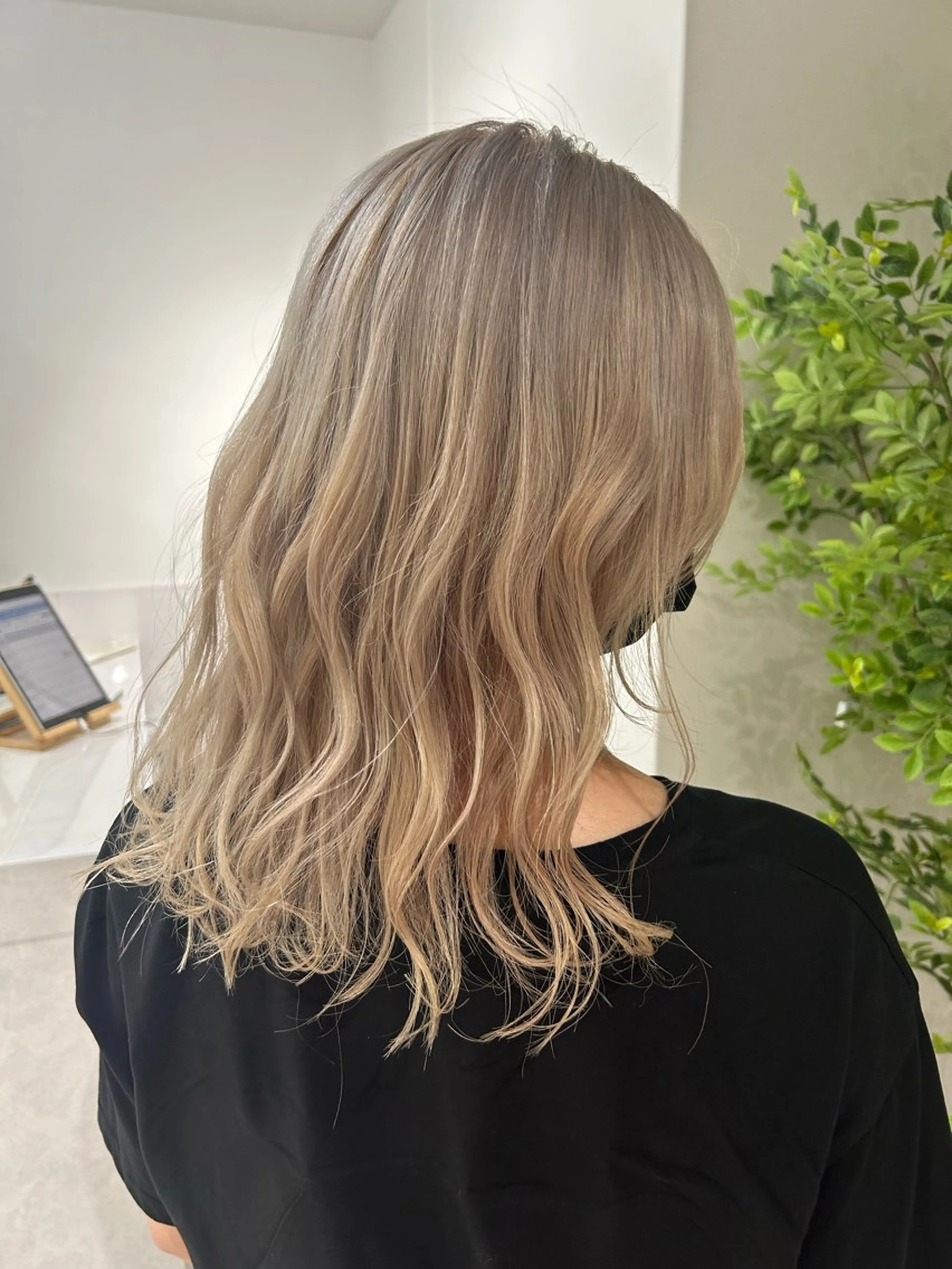 ミディアム カラー カット ヘアカラー トリートメント ヘアセット 💙まこと💙艶 カラー(Rico)のヘアスタイル