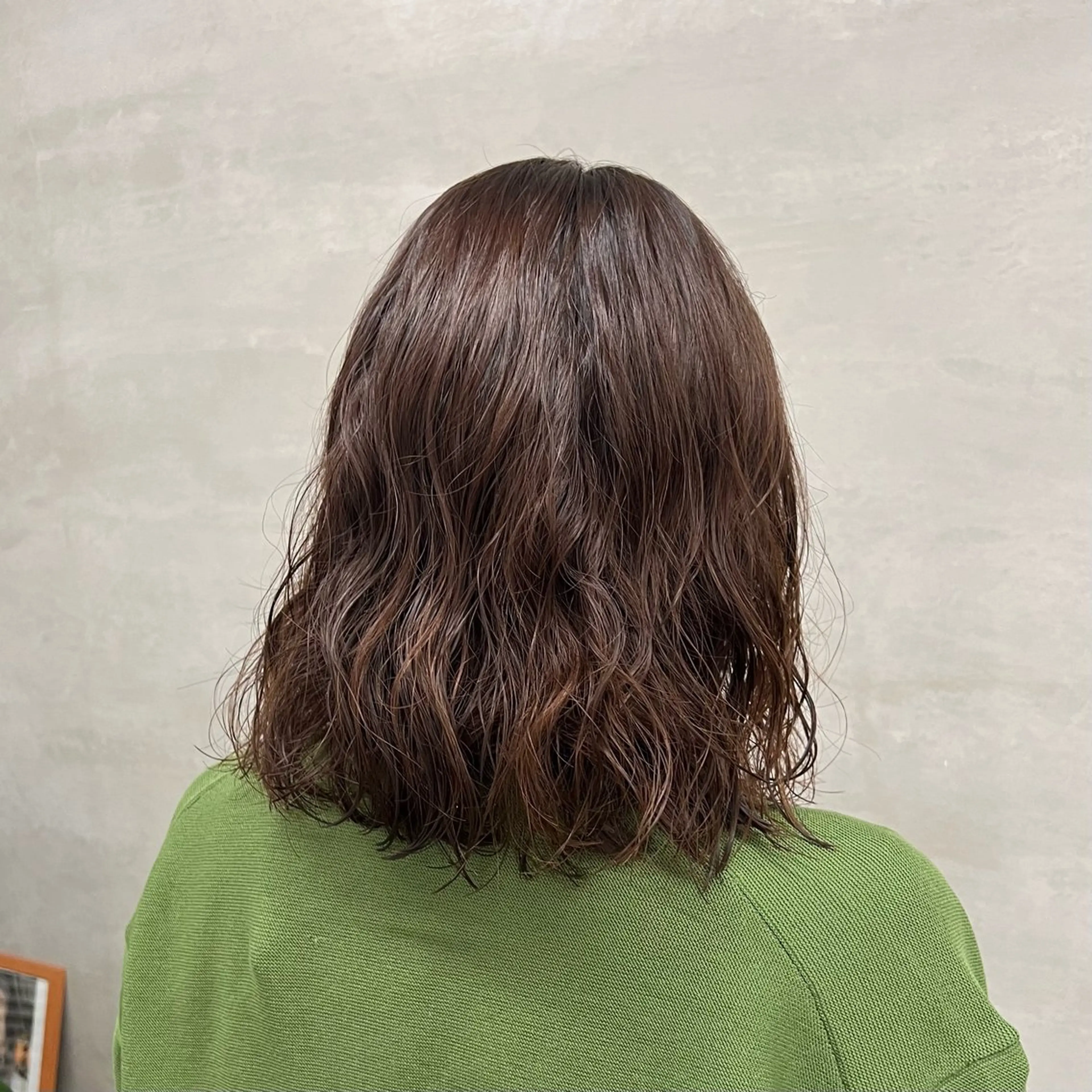 ミディアム パーマ ミディアムパーマ ケアブリーチ/ ハイトーン/牧野のヘアスタイル