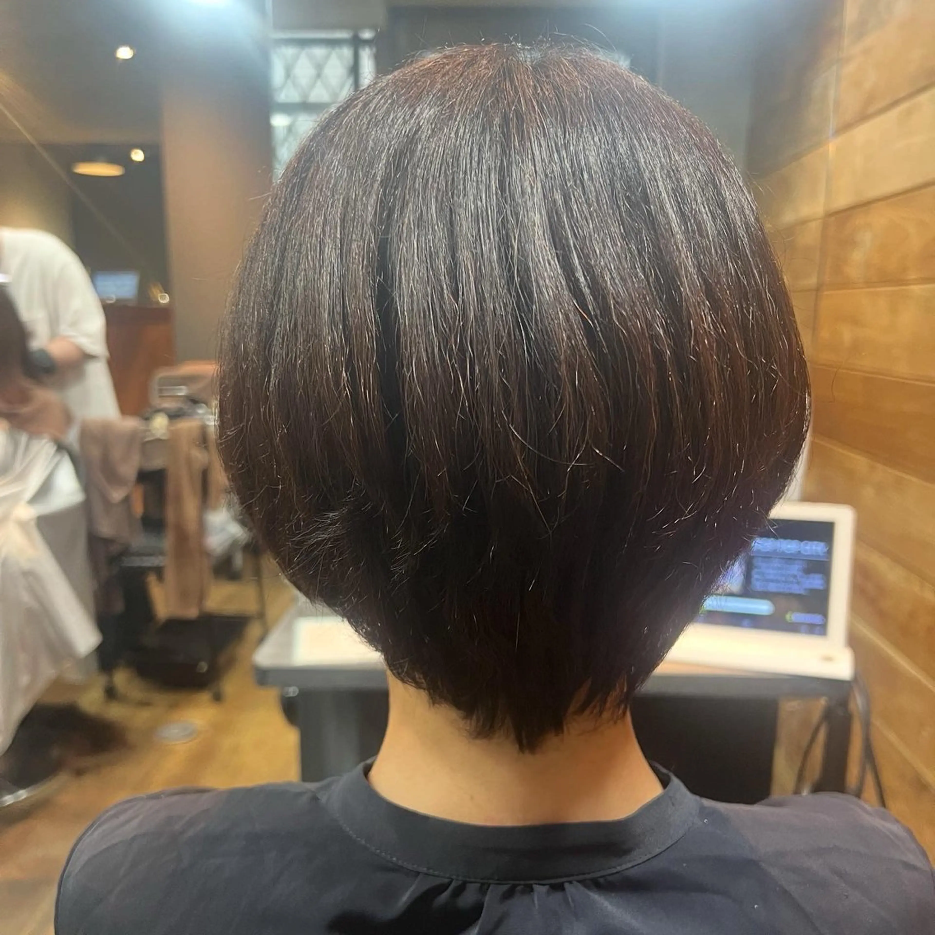 ショート カット ヘアカラー 脇山 真生のヘアスタイル