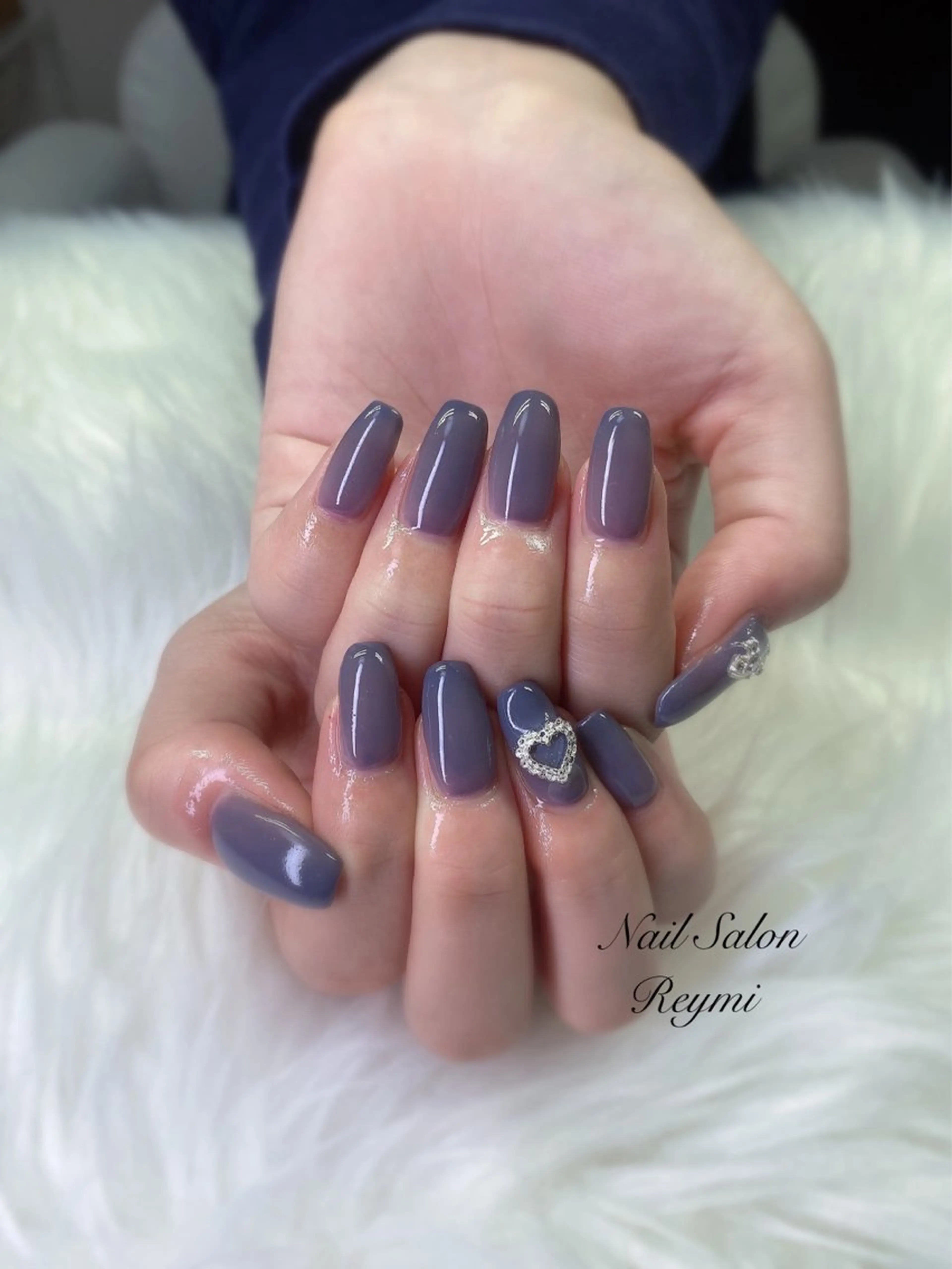 ミディアム ハンドネイル 佐藤 帆乃香のネイルデザイン