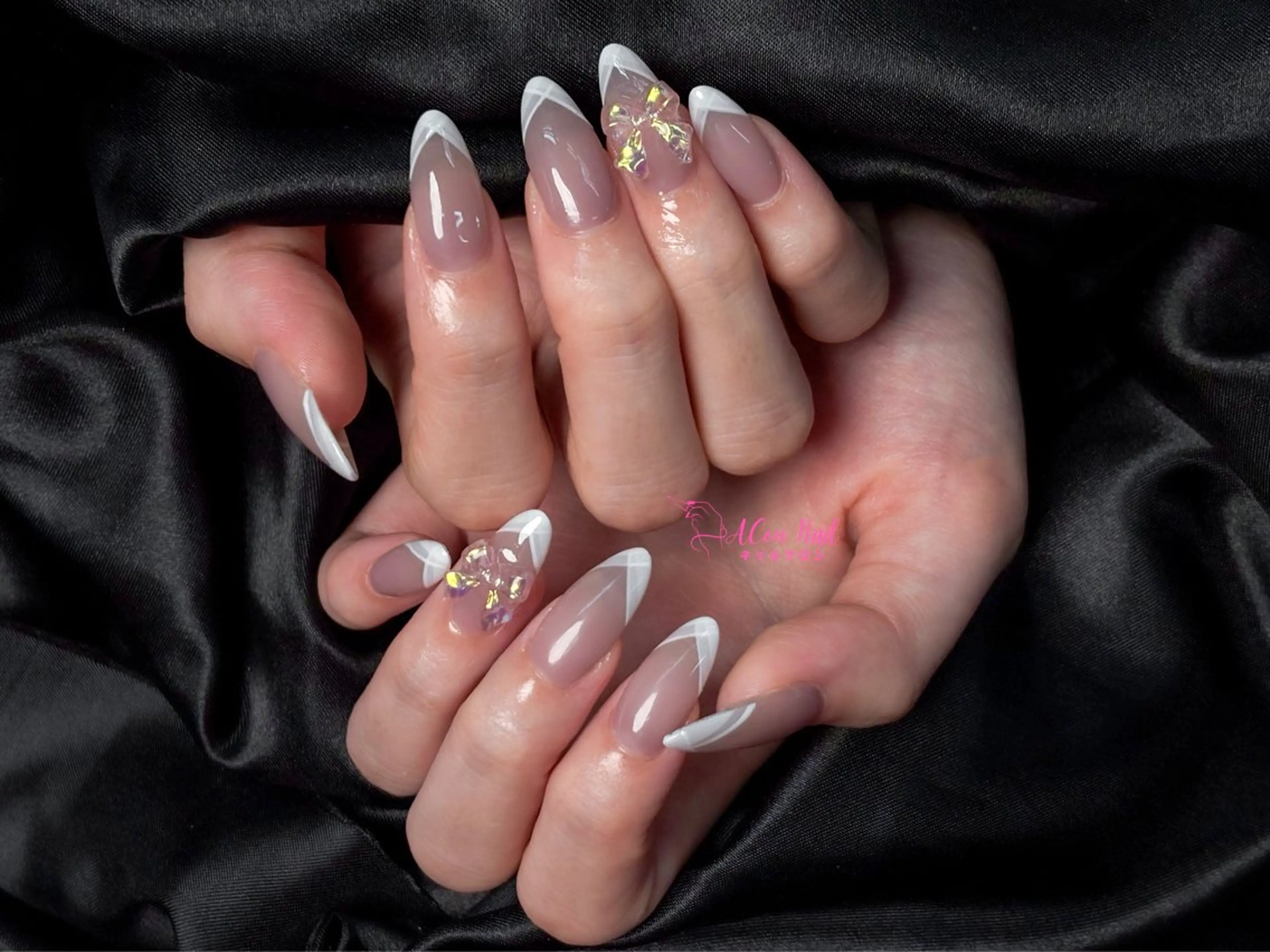 ネイル 桜ネイル 長さ出し フラワーネイル フレンチネイル ジェルネイル ハンドネイル ACon NailSalonのネイルデザイン