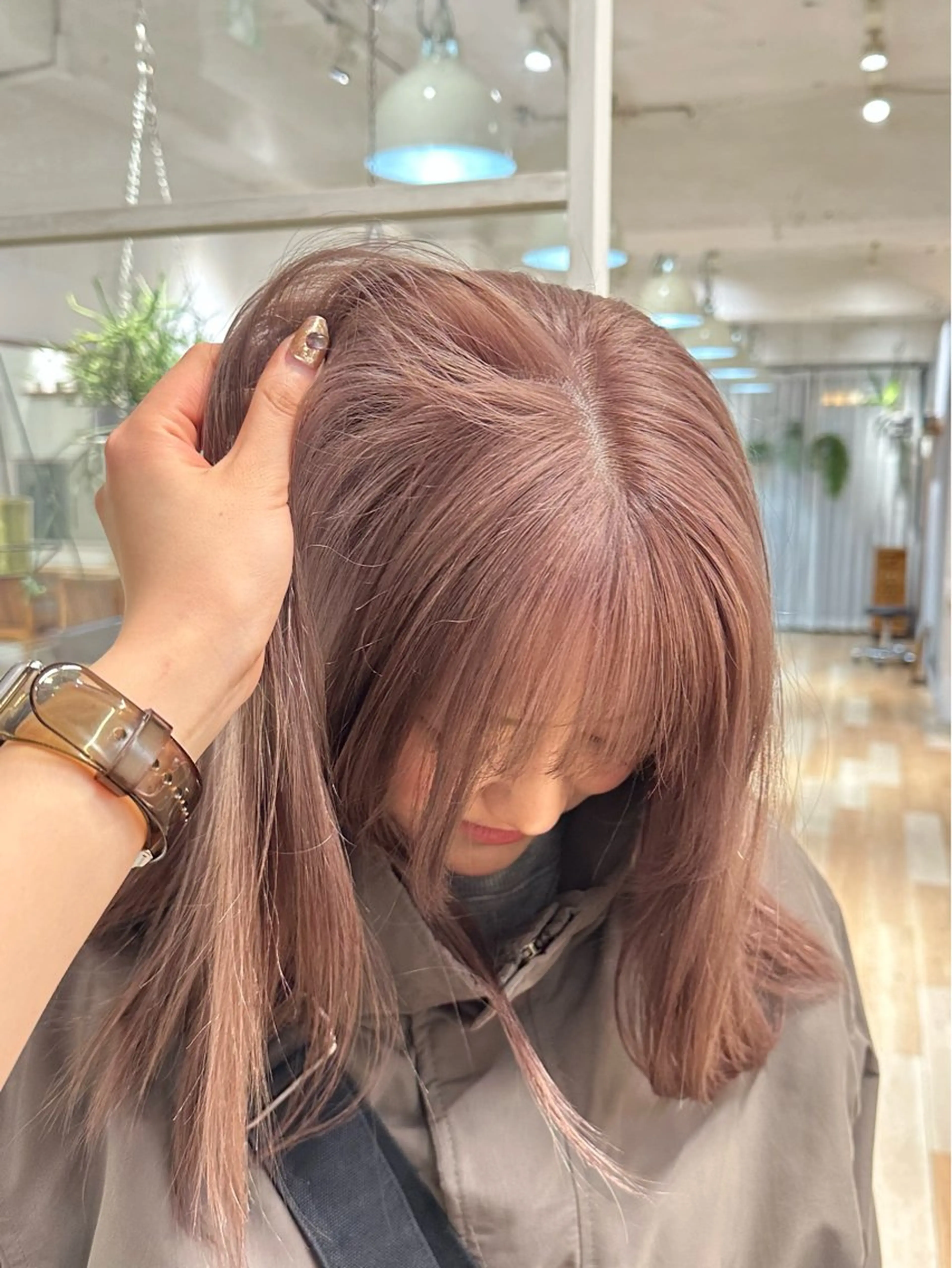 セミロング カラー ベージュカラー ブリーチ ハイトーンカラー ブリーチなしカラー ピンクカラー カット ヘアカラー トリートメント REINA☁️透明感 カラー/ぷつっと♡のヘアスタイル