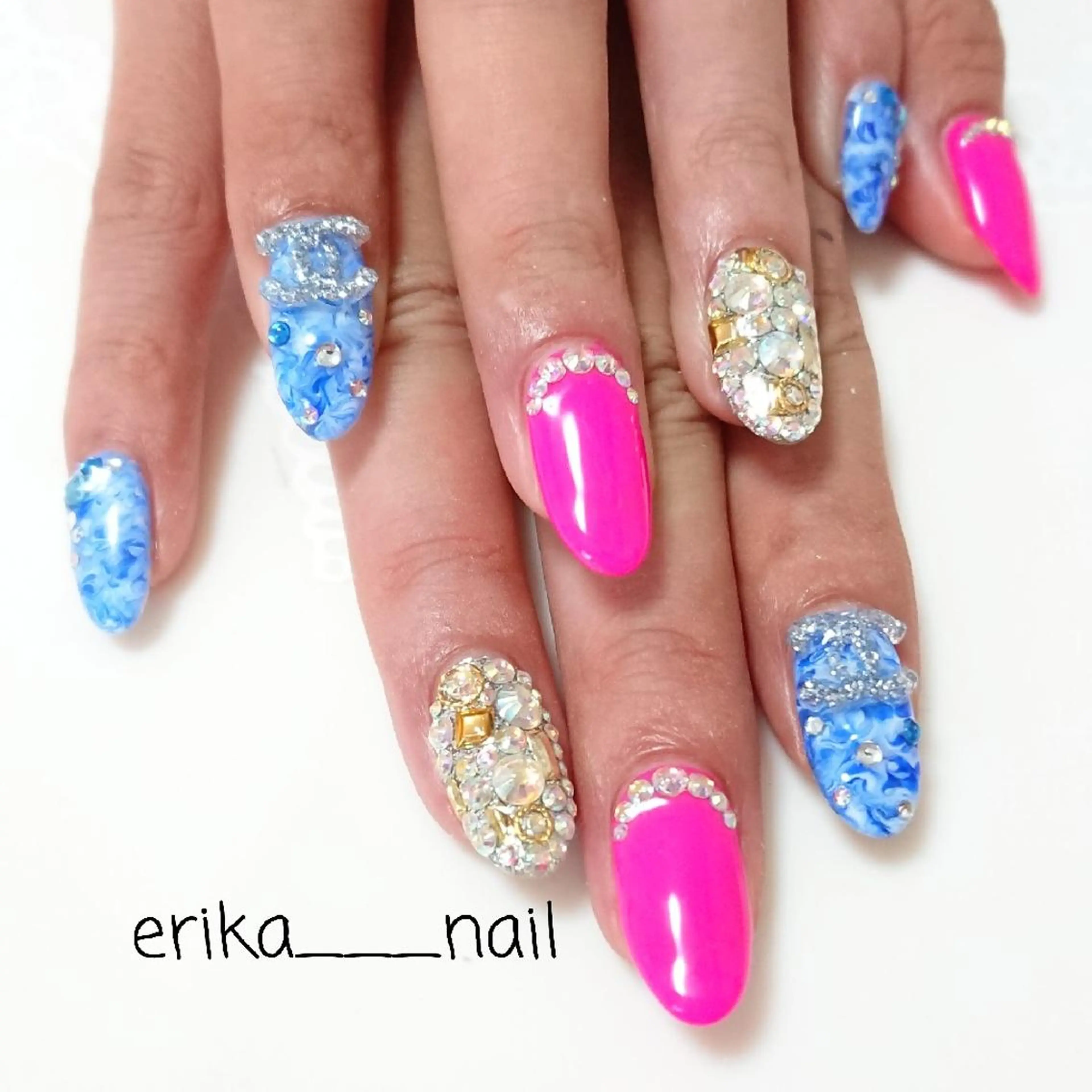 ネイル NAKAJIMA ERIKAのネイルデザイン