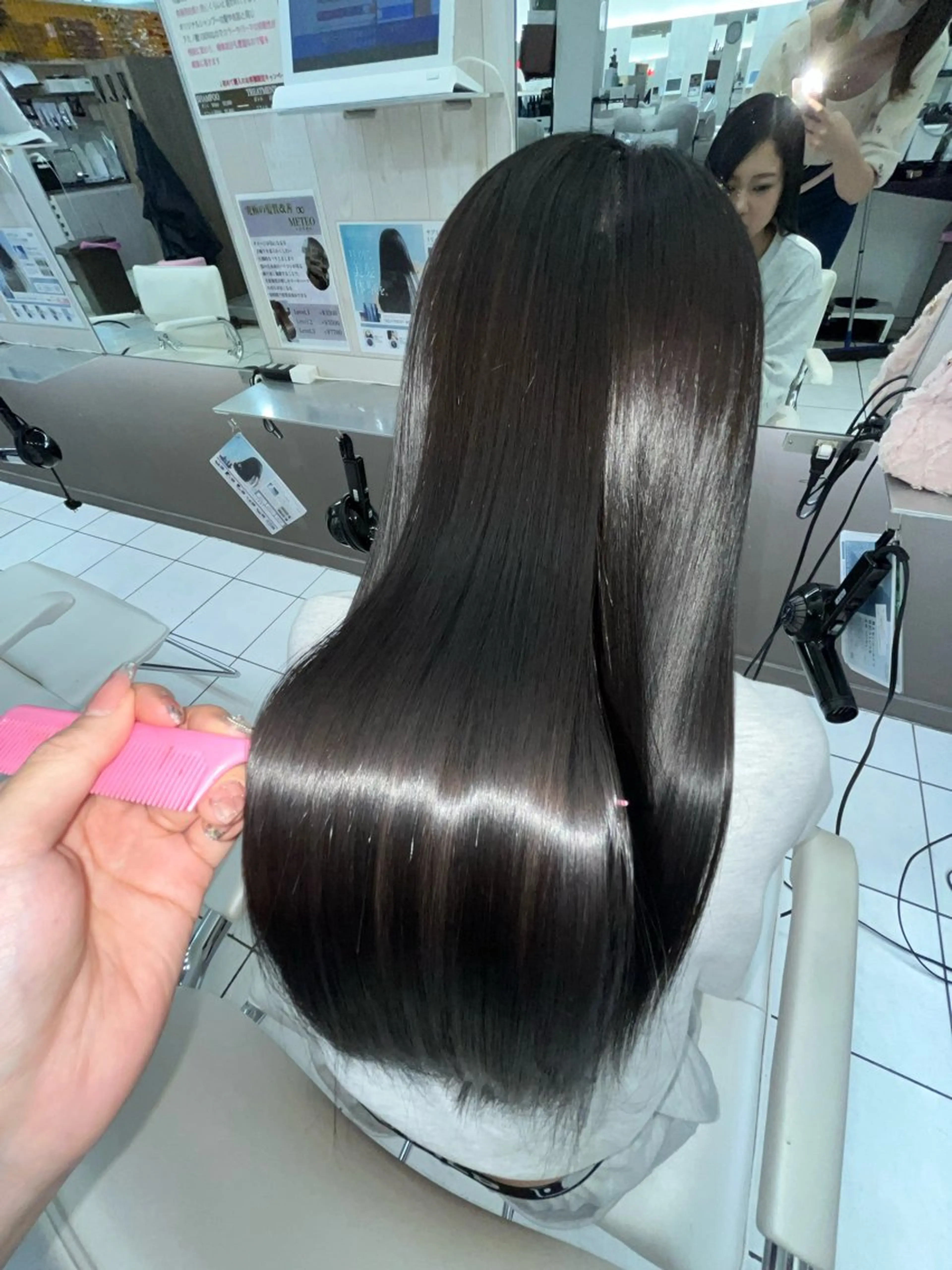 ロング 縮毛矯正 髪質改善/艶カラー 💞白井音葉のヘアスタイル