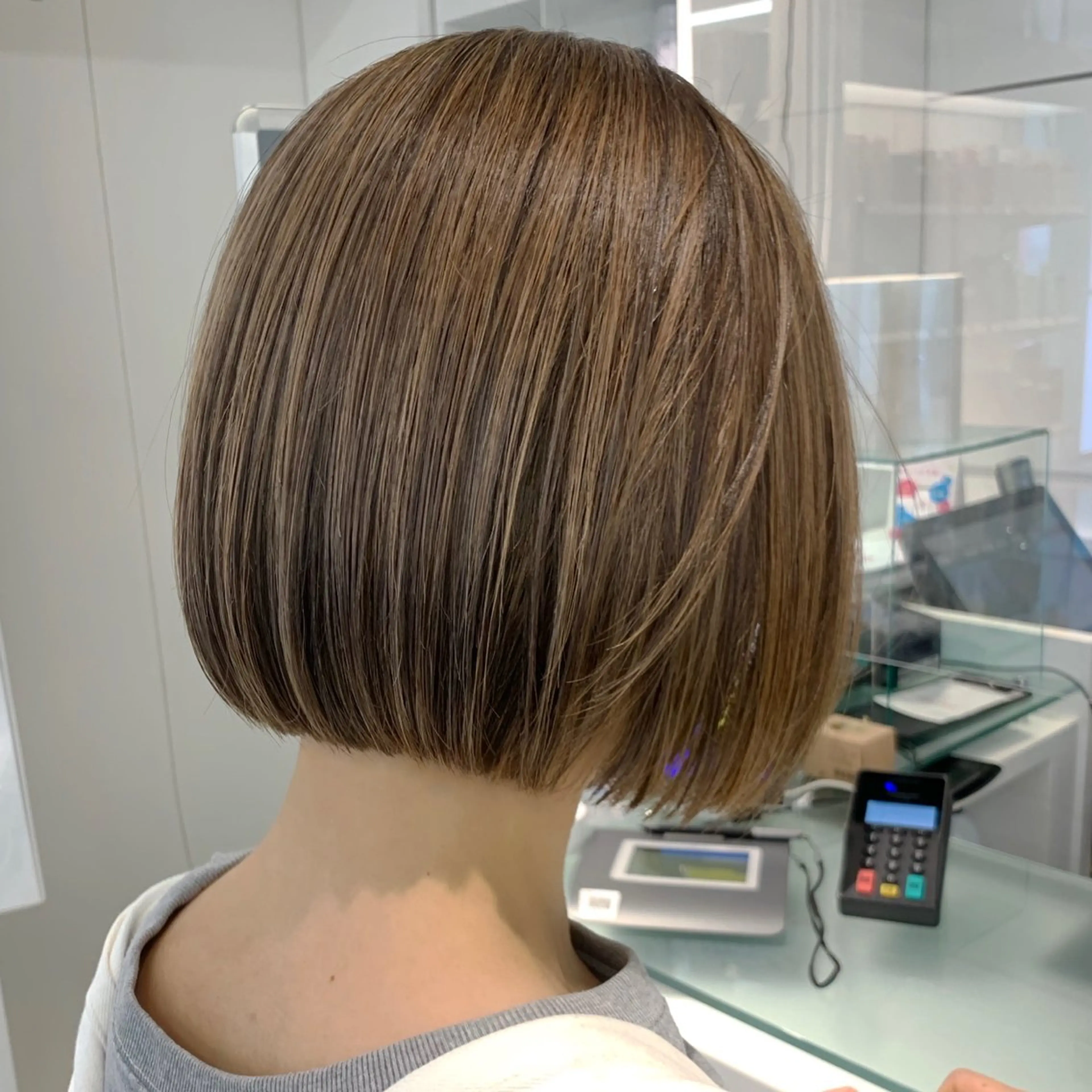 カラー 【レイヤーカット】 キサヌキミワのヘアスタイル