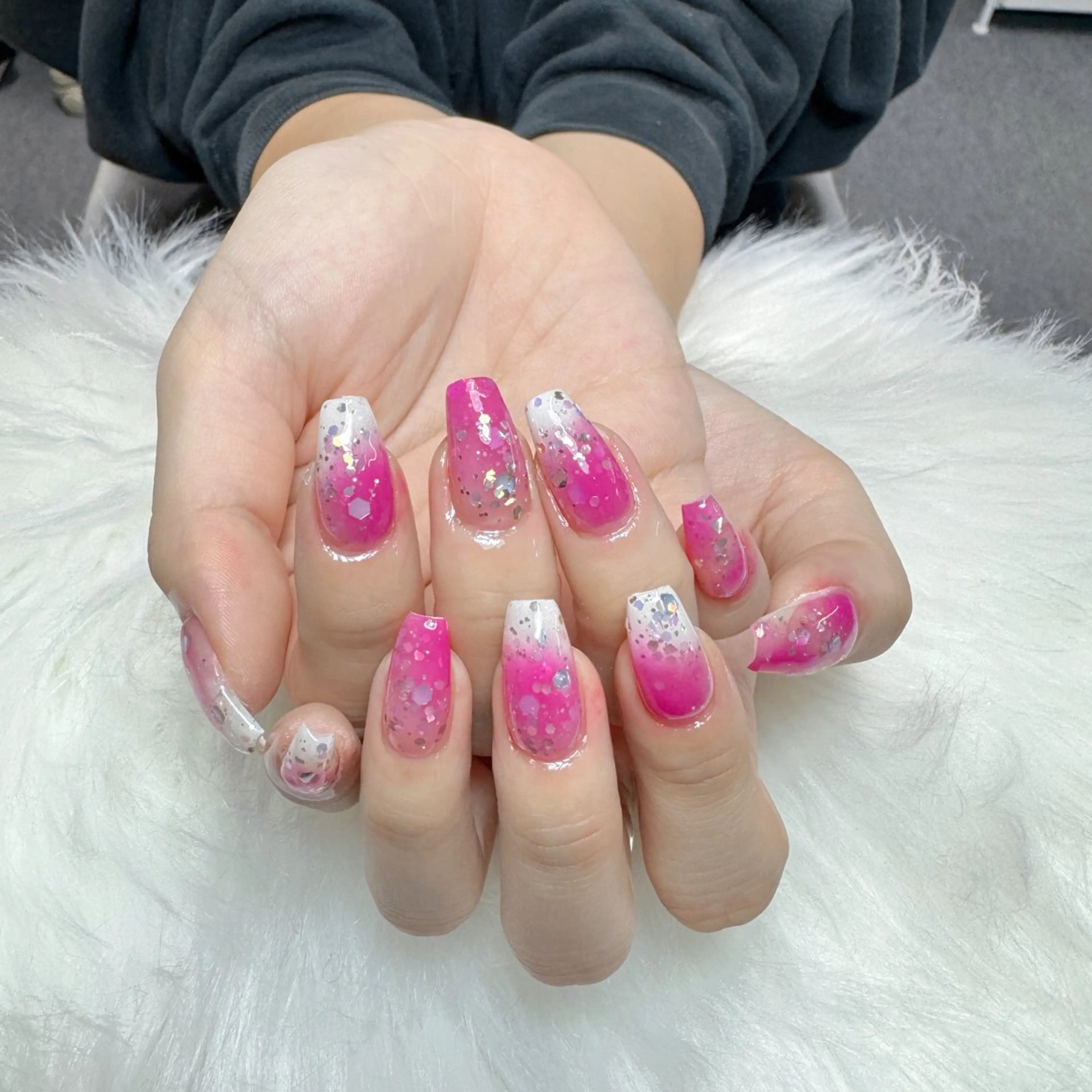 ネイル ハンドネイル 🎀nana🫧 ワンホンネイル🎀のネイルデザイン