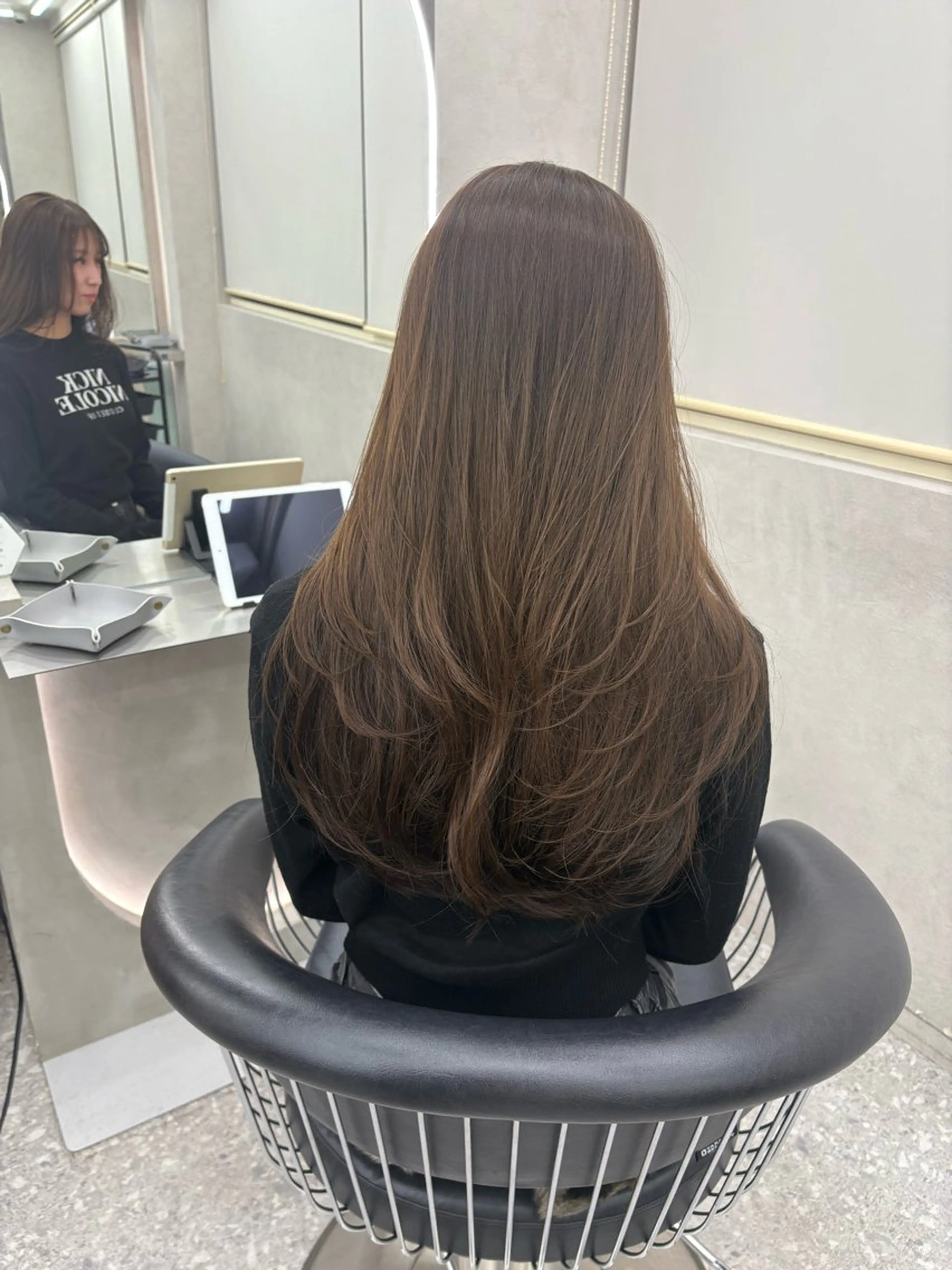 カラー ヘアカラー トリートメント あ い か 🎀 レイヤーカットのヘアスタイル