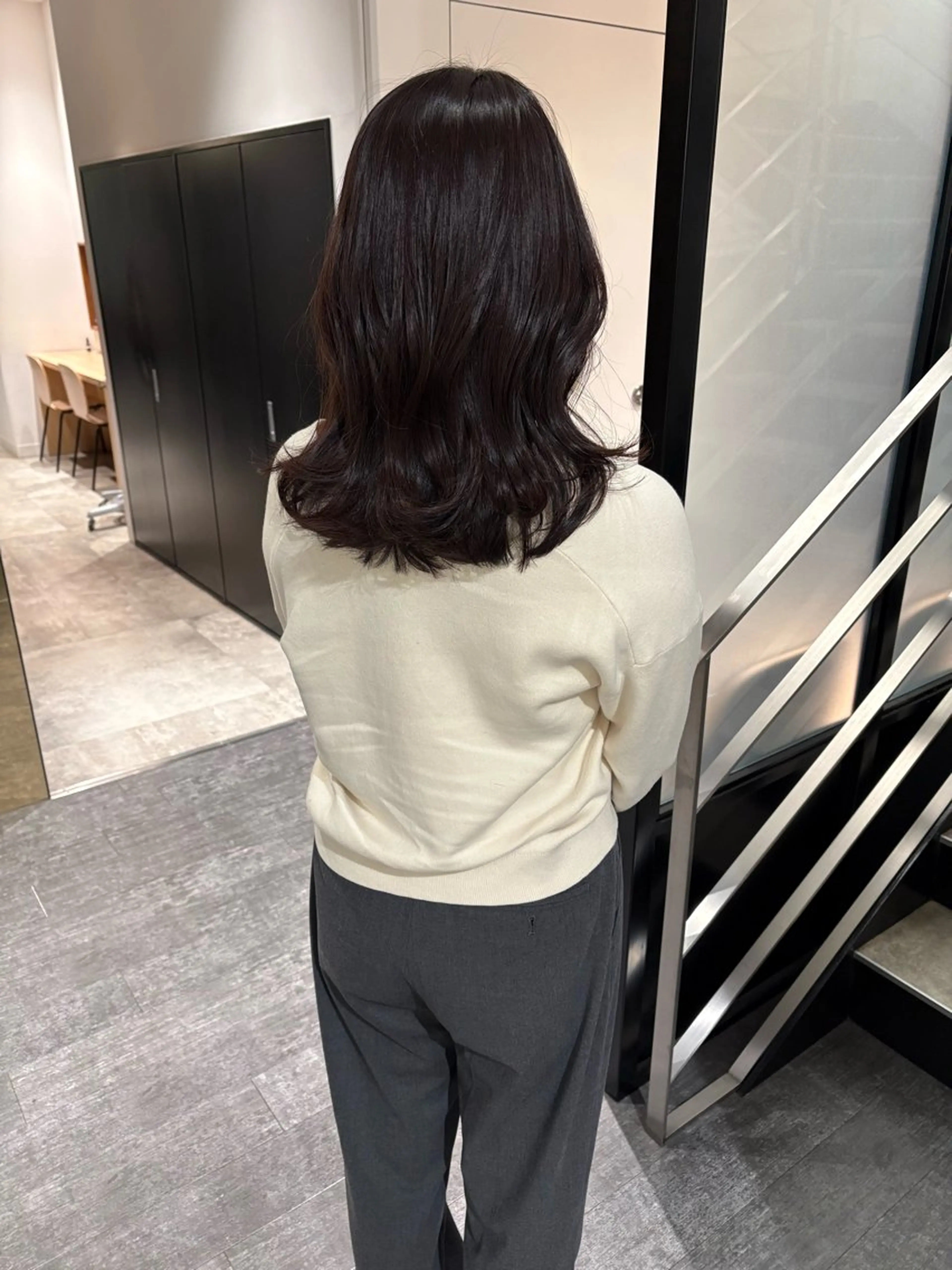 セミロング カラー 顔周りカット カット ヘアカラー mao ｜ 柔らか艶カラー🫧のヘアスタイル