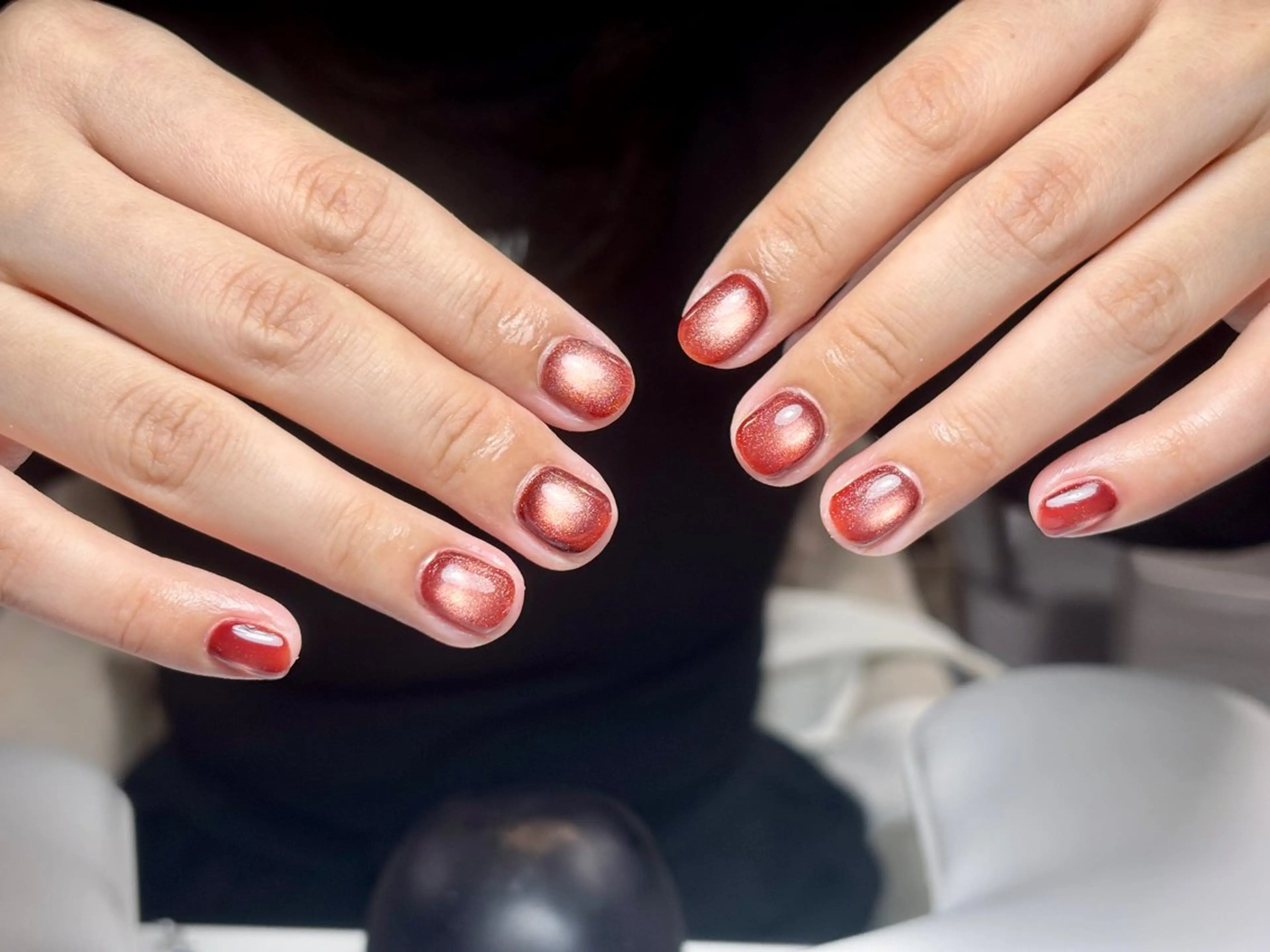 ショート ハンドネイル トゥー フエンのネイルデザイン