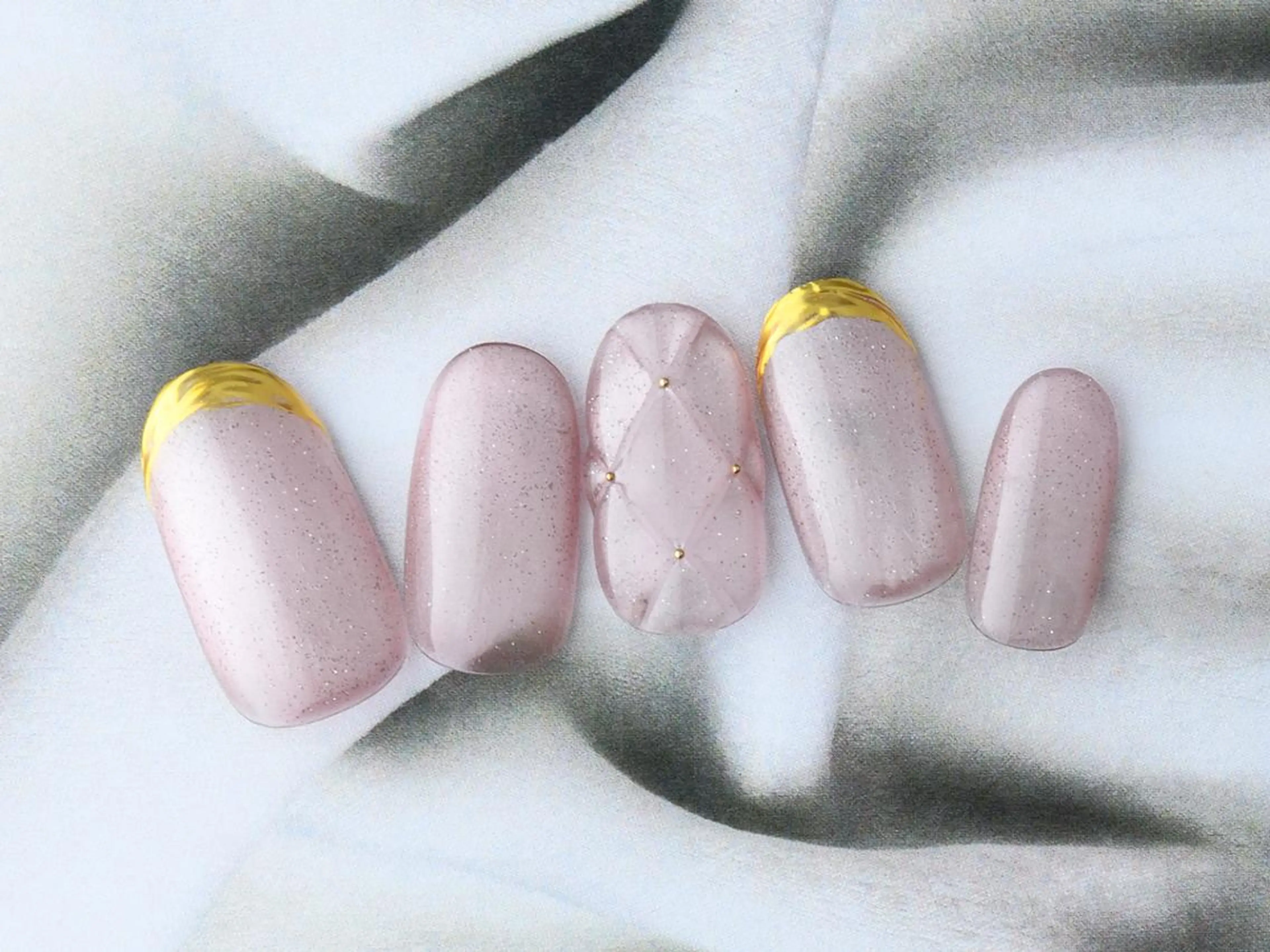 ネイル ハンドネイル Kitera Cのネイルデザイン