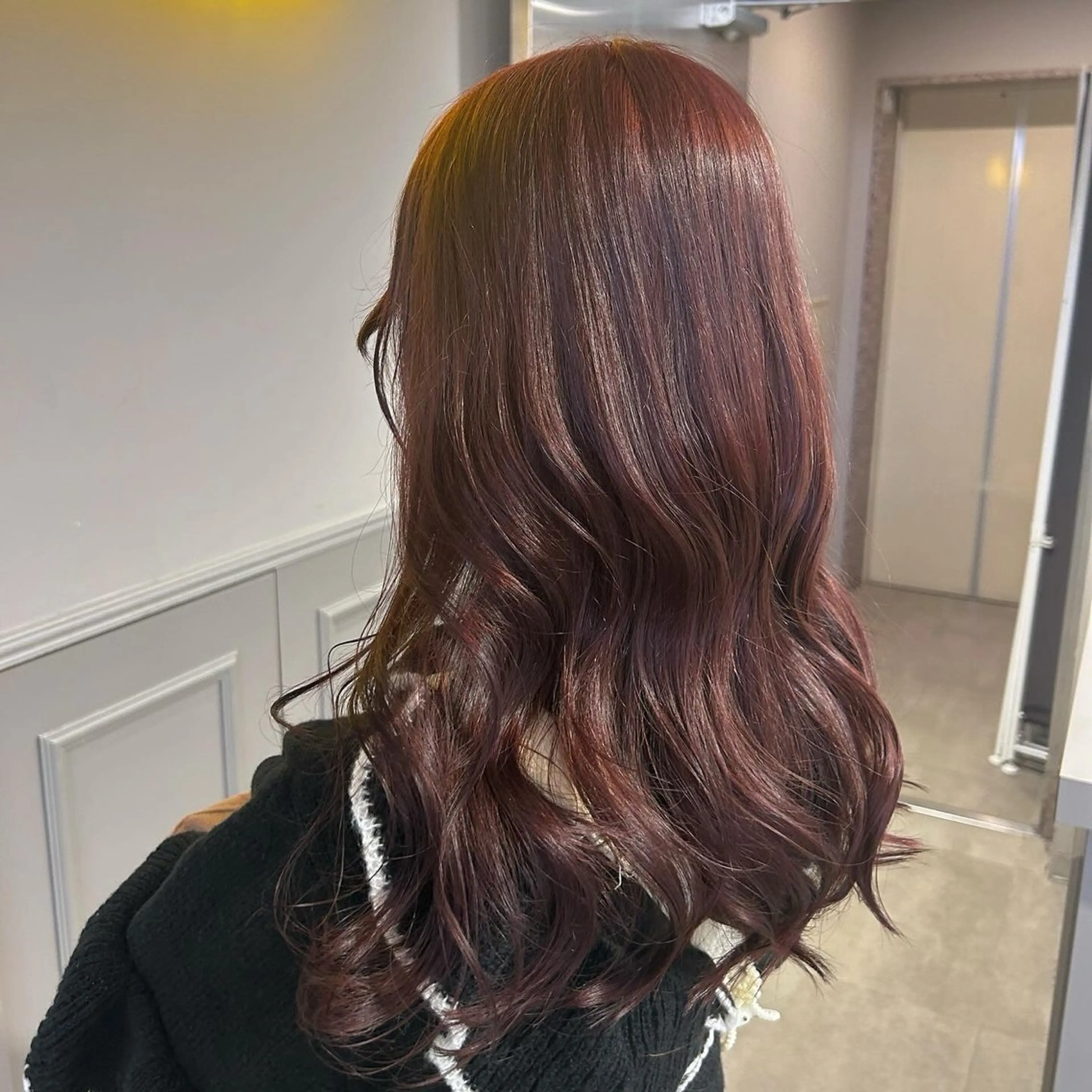 ロング カラー パーマ ヘアアレンジ メンズ キッズ ヘアカラー トリートメント ヘアセット ブリーチなしカラー/ ブラウン/レイヤーのヘアスタイル