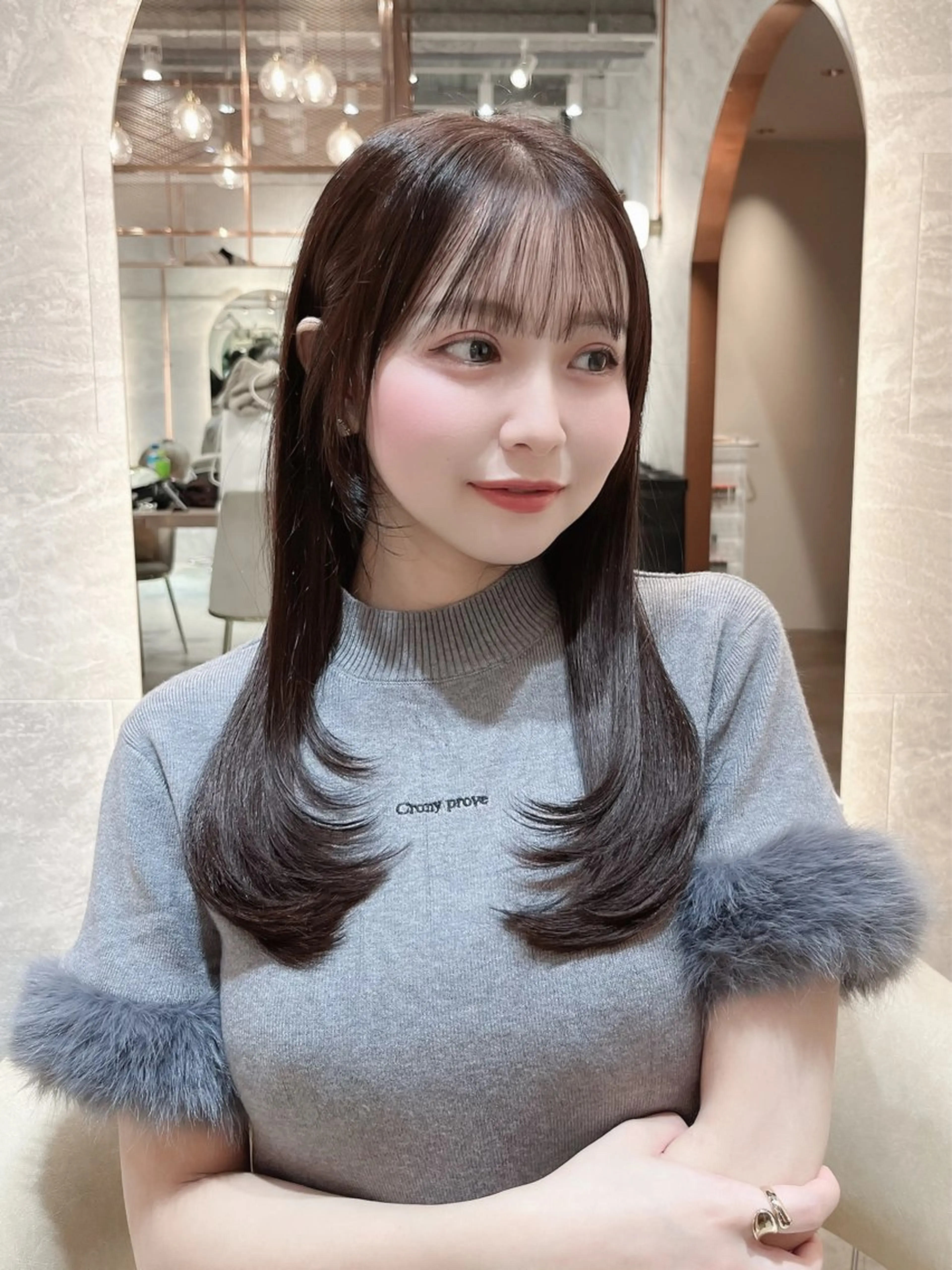 ロング カット ヘアカラー トリートメント 小久保美空/縮毛矯正 ミディアム/レイヤーのヘアスタイル