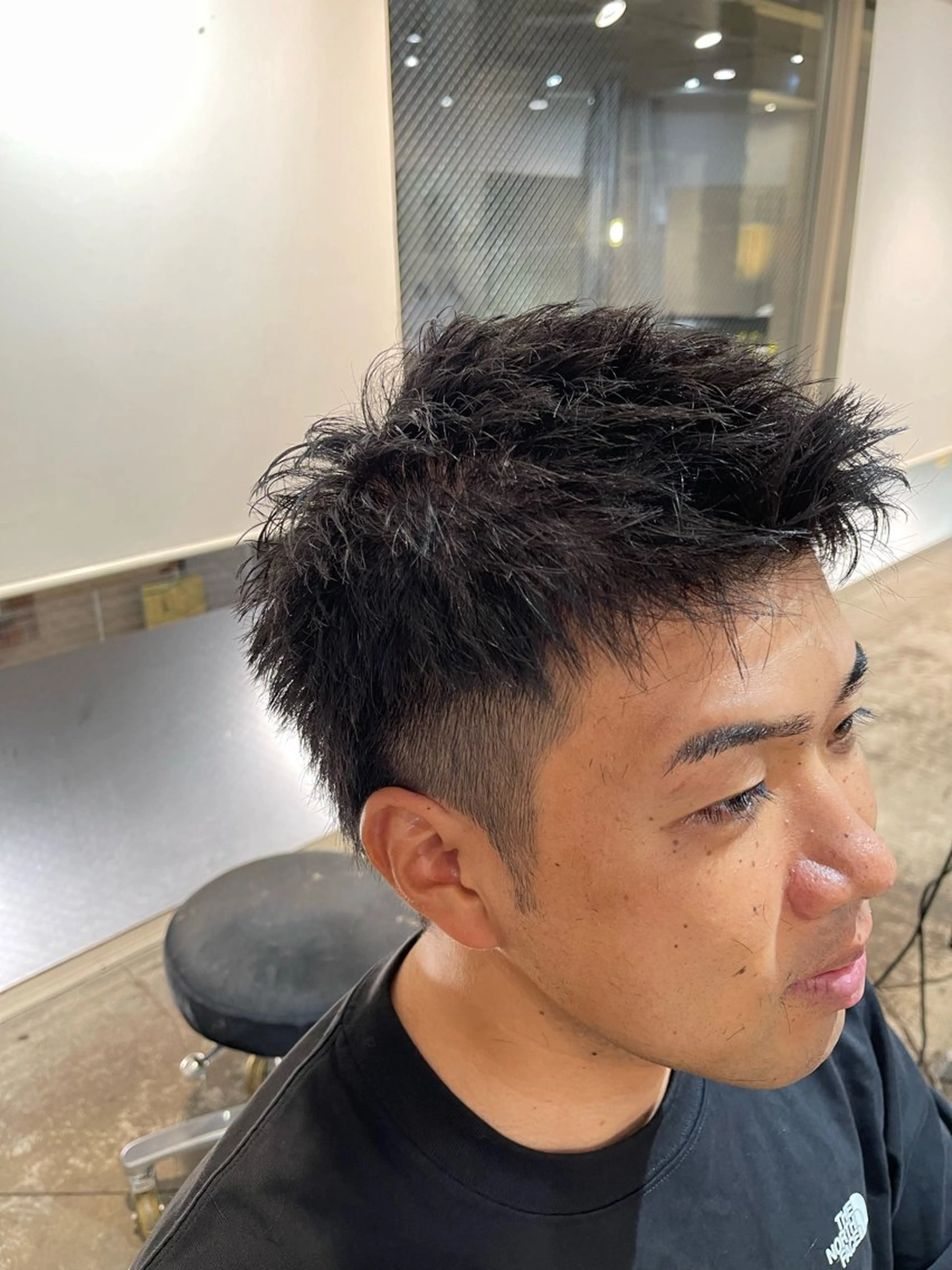 メンズ スパイキーショート WELLY TO KYOメンズカットのヘアスタイル