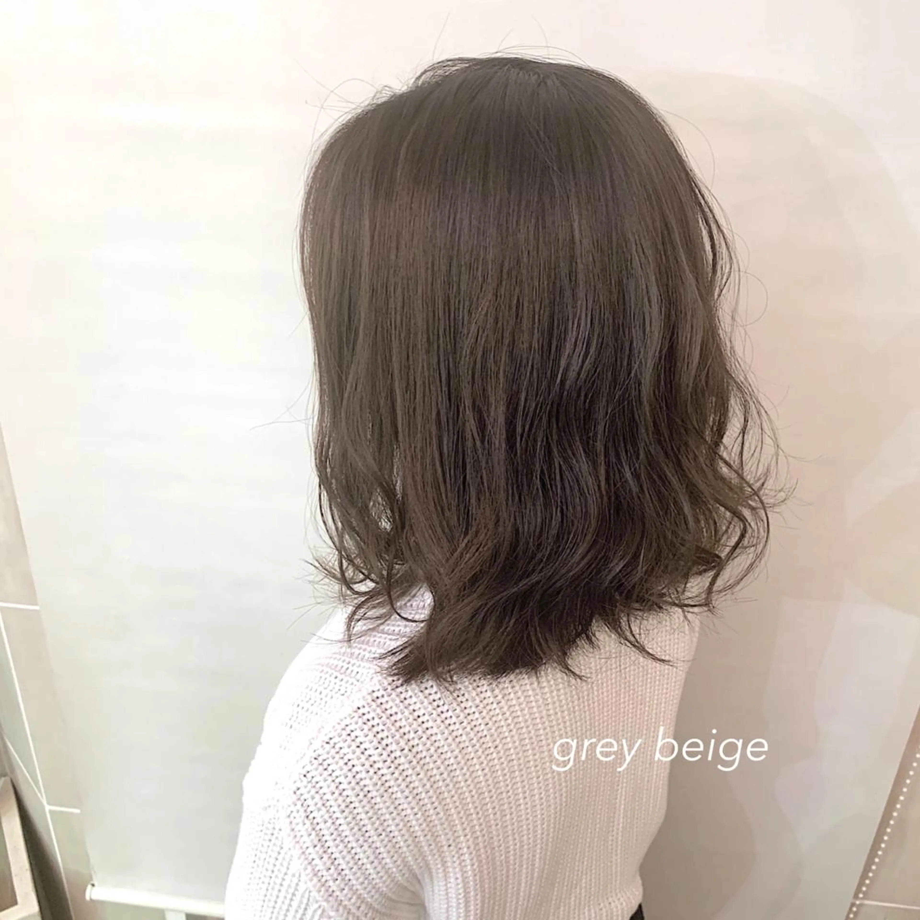 ミディアム カラー 佐藤 梨里花 ❤︎のヘアスタイル