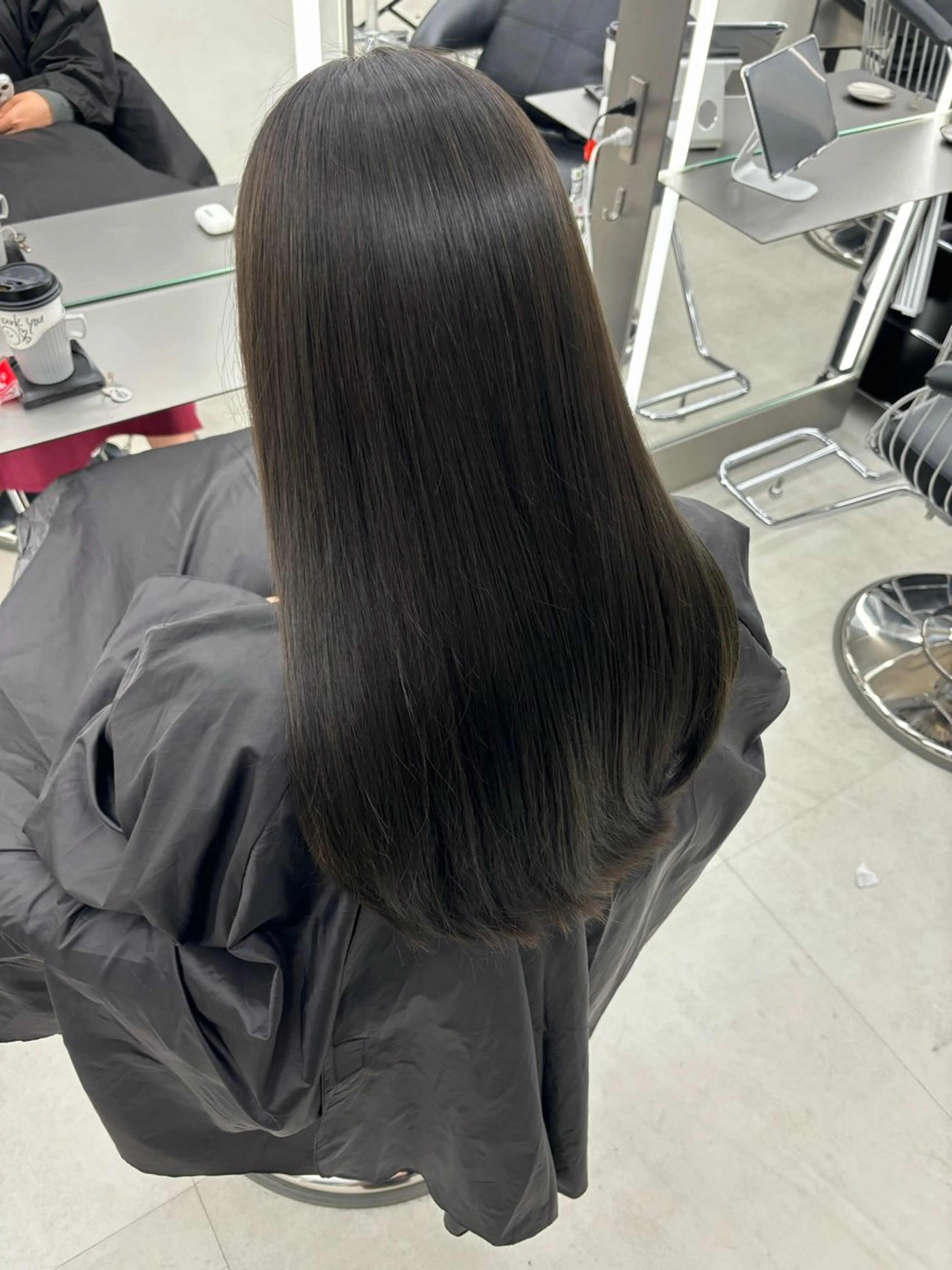 ロング 桑原 海夕のヘアスタイル