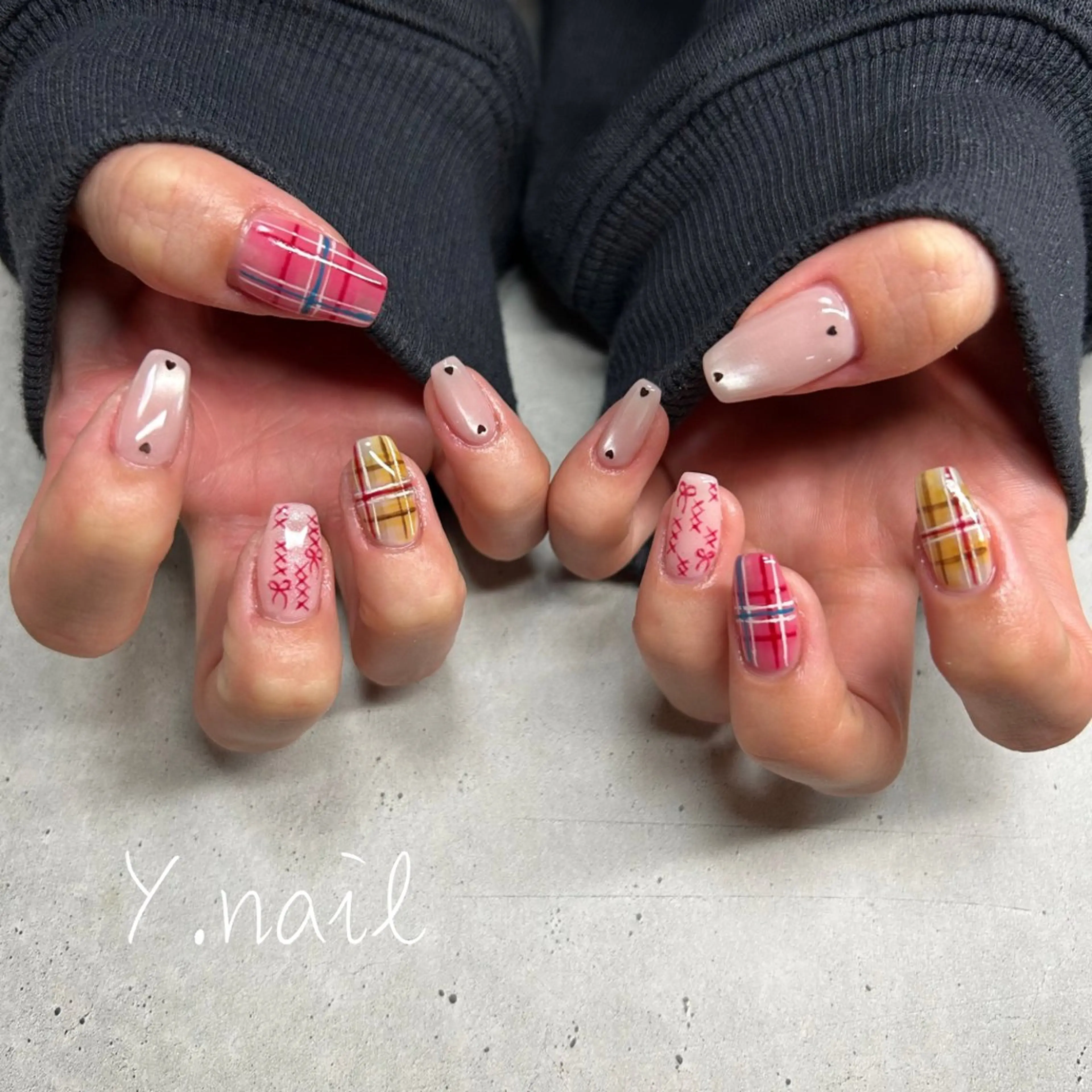 ネイル ハンドネイル Y. nailのネイルデザイン