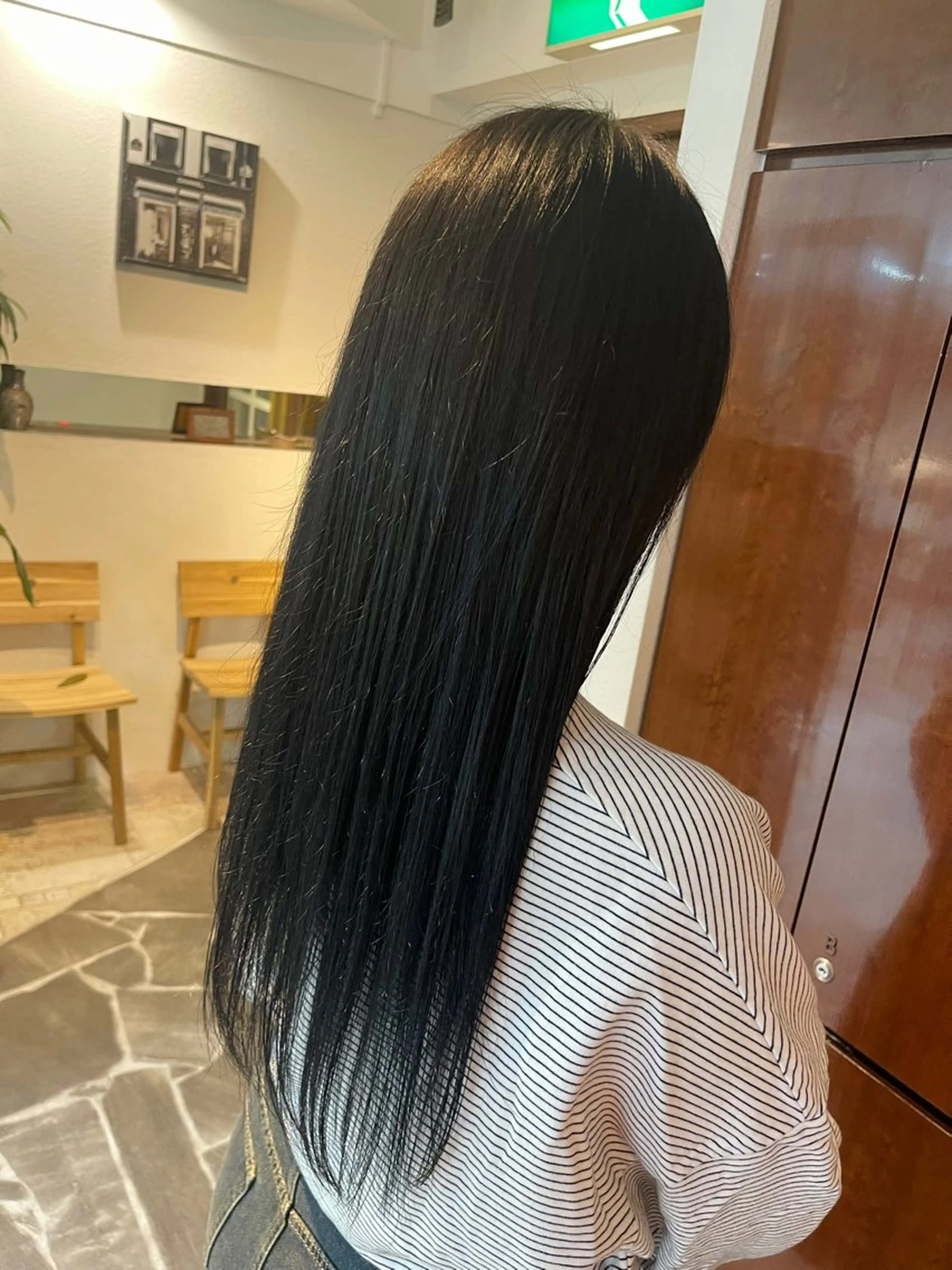 ロング カラー トゥサリ/ 海外ヘア/レイヤーのヘアスタイル