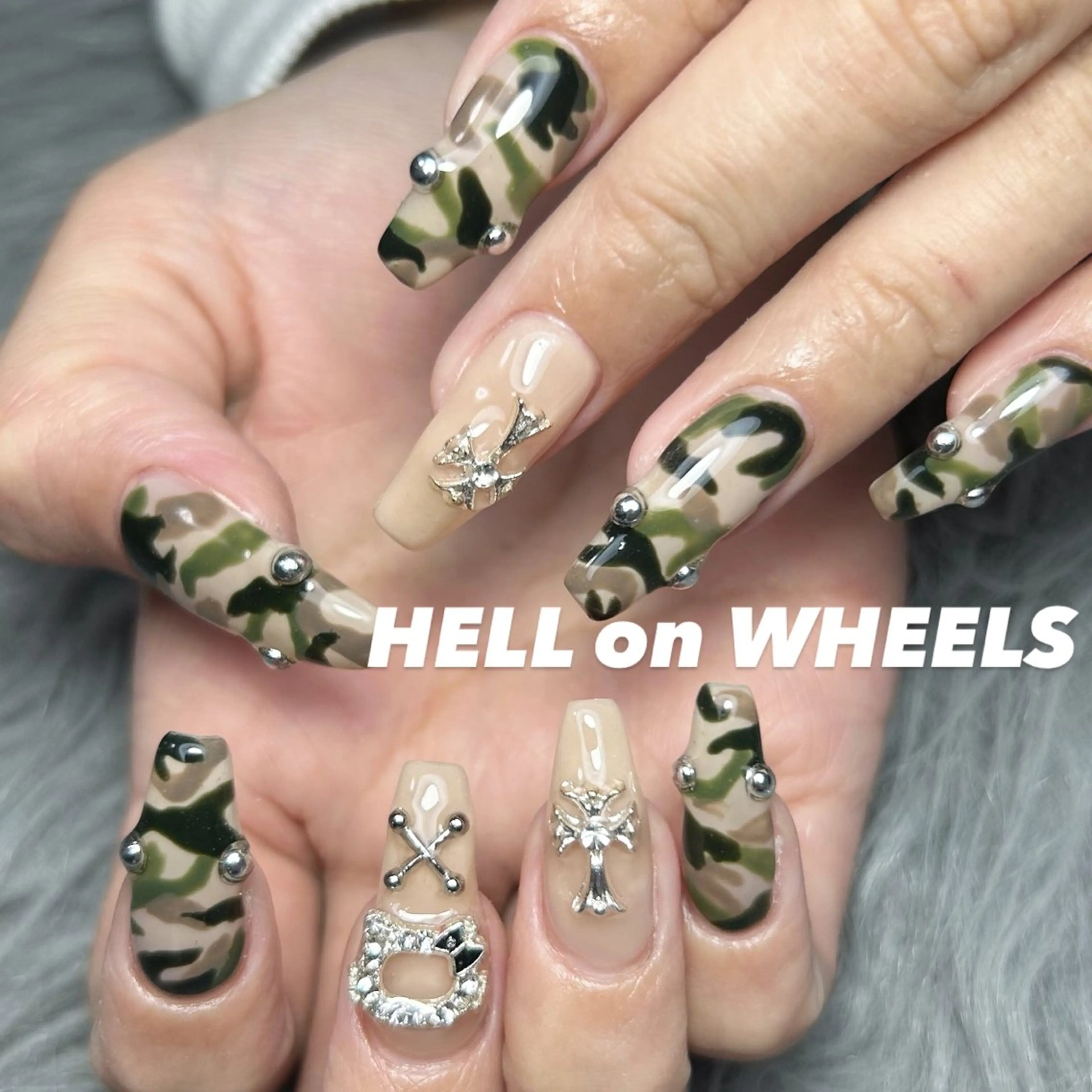 ネイル ハンドネイル ⛓Miyu ⛓のネイルデザイン