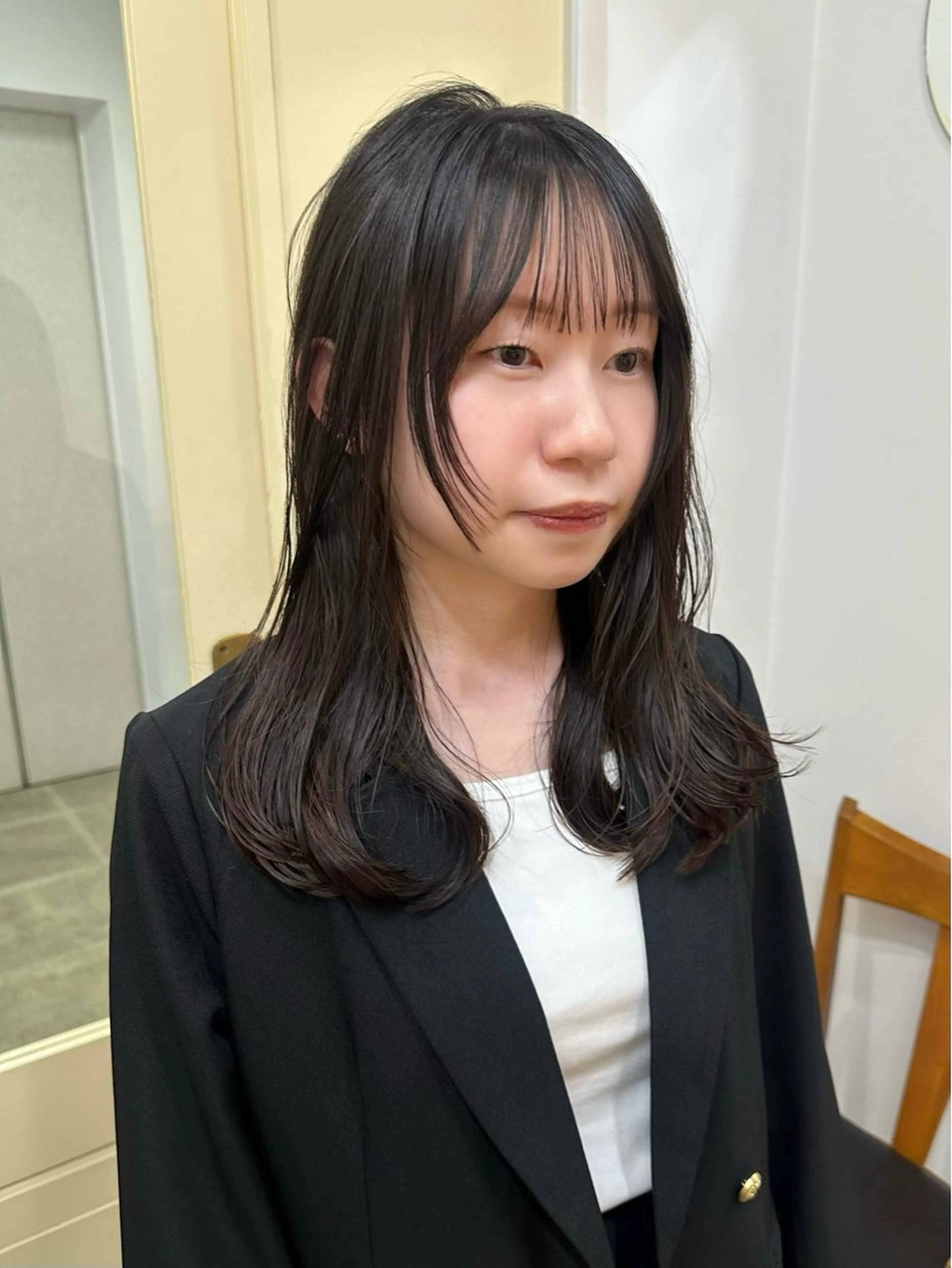 セミロング 顔まわりレイヤー レイヤーカット 四日市/レイヤー /似合わせカットのヘアスタイル