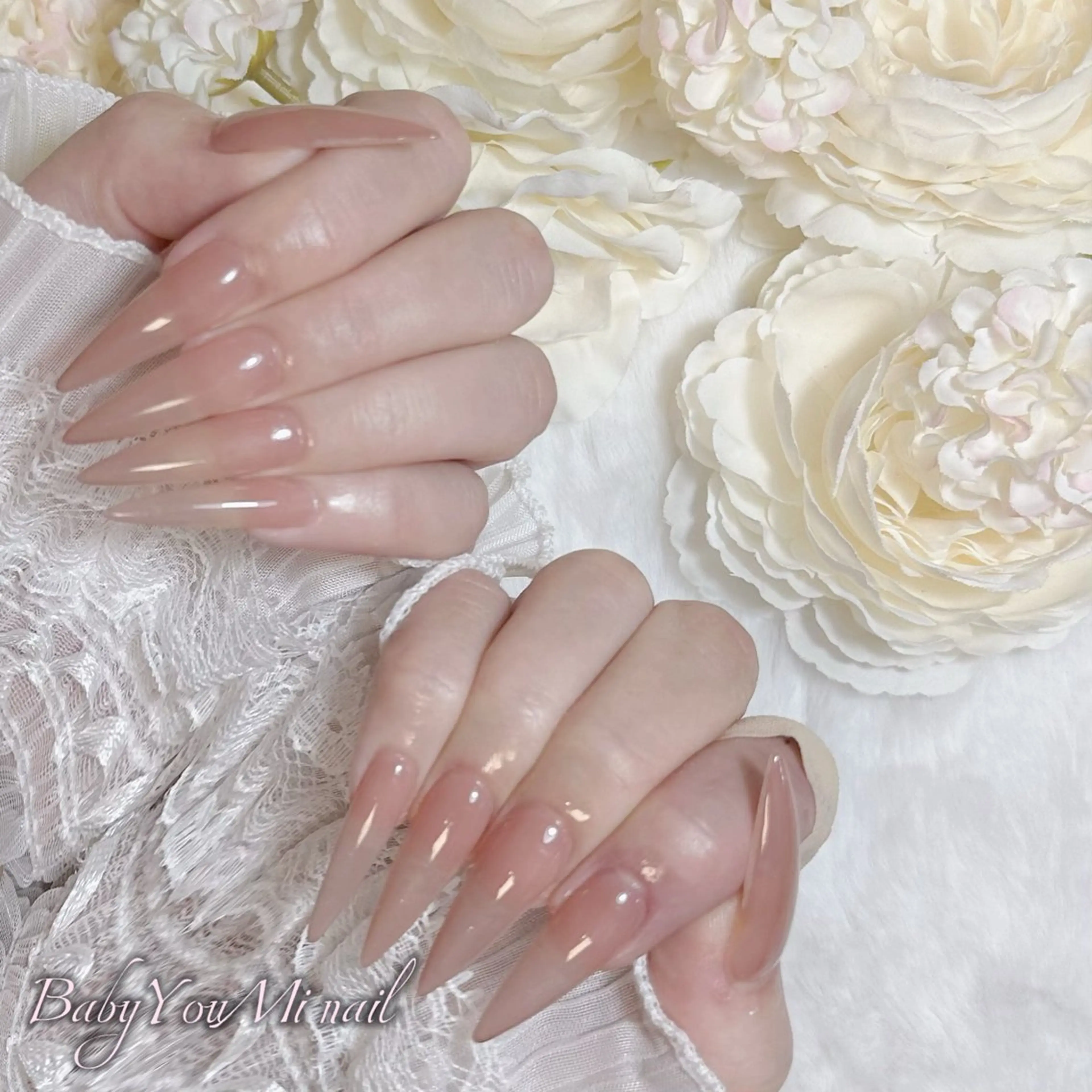 ネイル オーロラネイル 成人式 フットネイル フレンチネイル ジェルネイル ハンドネイル Oomiya 服部のネイルデザイン