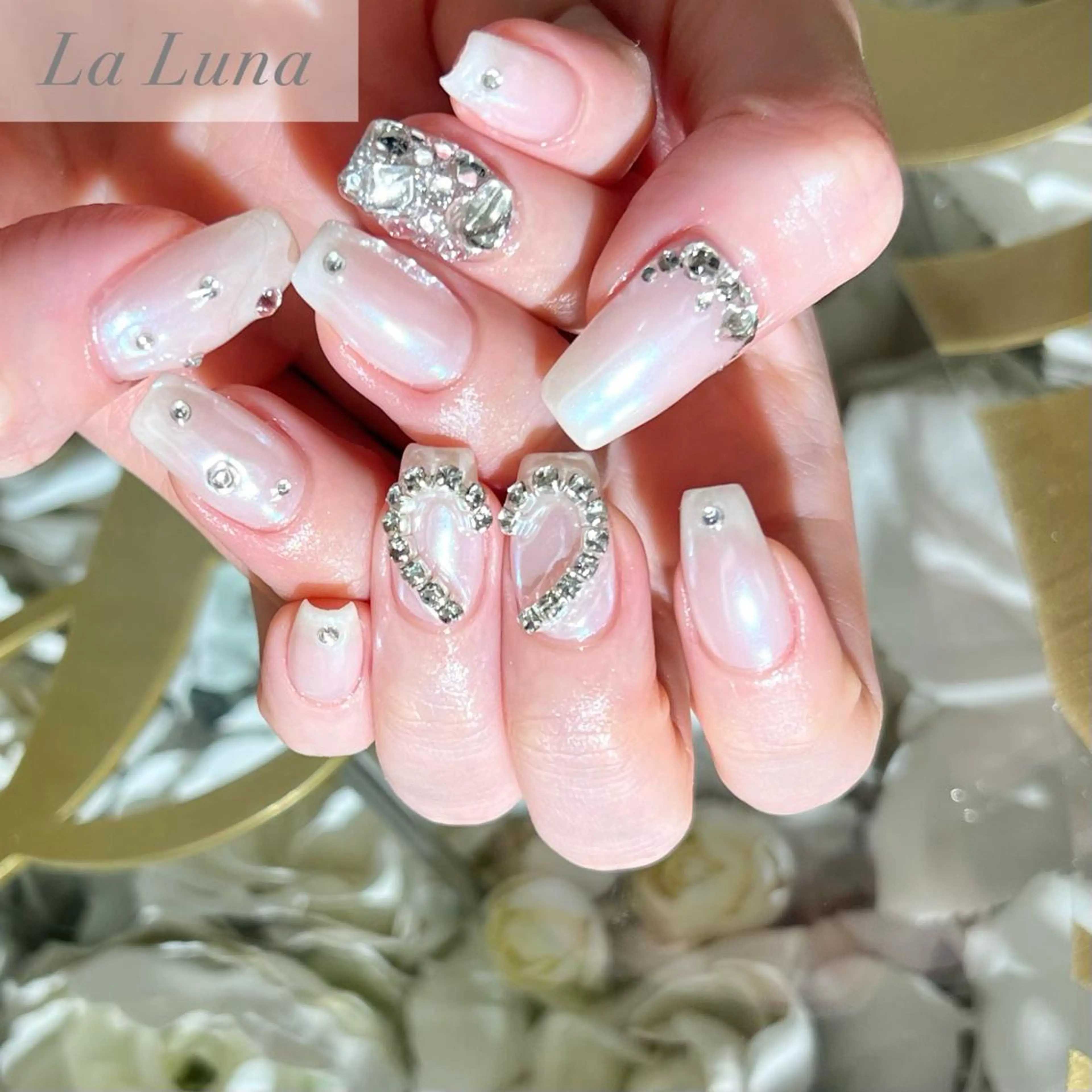 ネイル ハンドネイル ＬａＬｕｎａ🌙 Natsukiのネイルデザイン