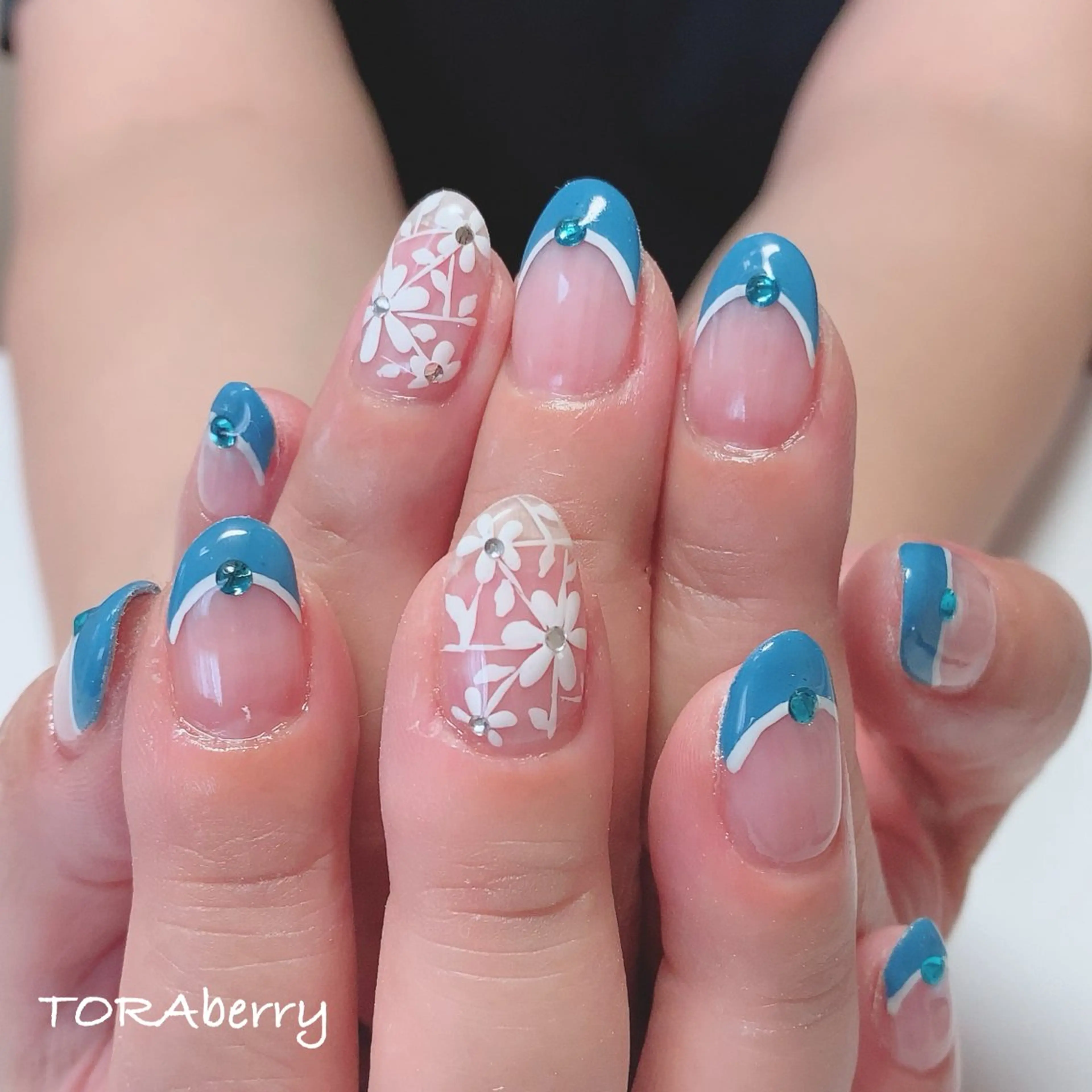 ネイル ネイリスト なつみのネイルデザイン