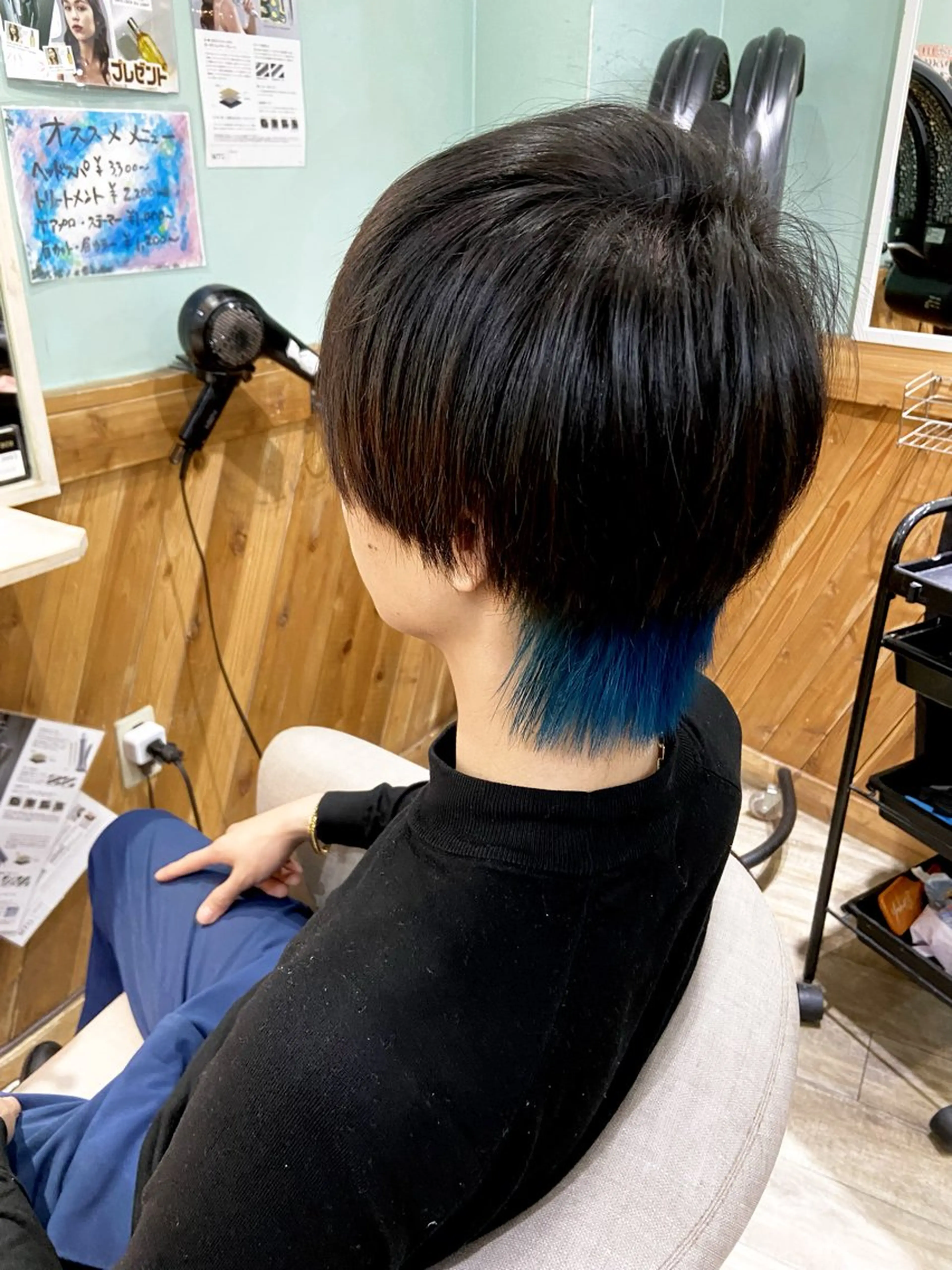 ショート カラー メンズ メンズインナーカラー メンズウルフカット インナーカラー ウルフカット CORE masaのヘアスタイル
