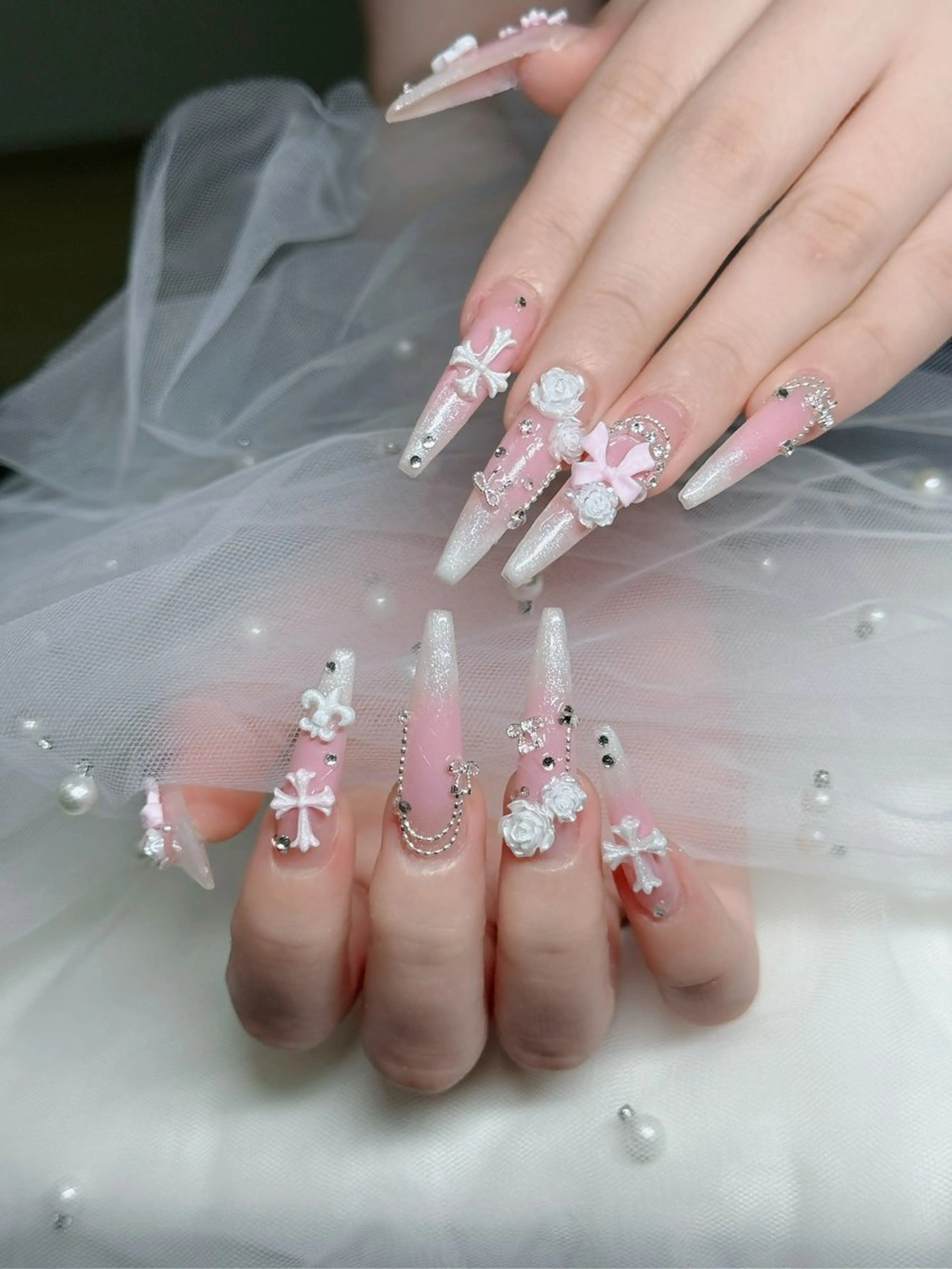 ネイル フットネイル フレンチネイル グラデーション 韓国ネイル ロングネイル ハンドネイル Hani Nail XUKAのネイルデザイン