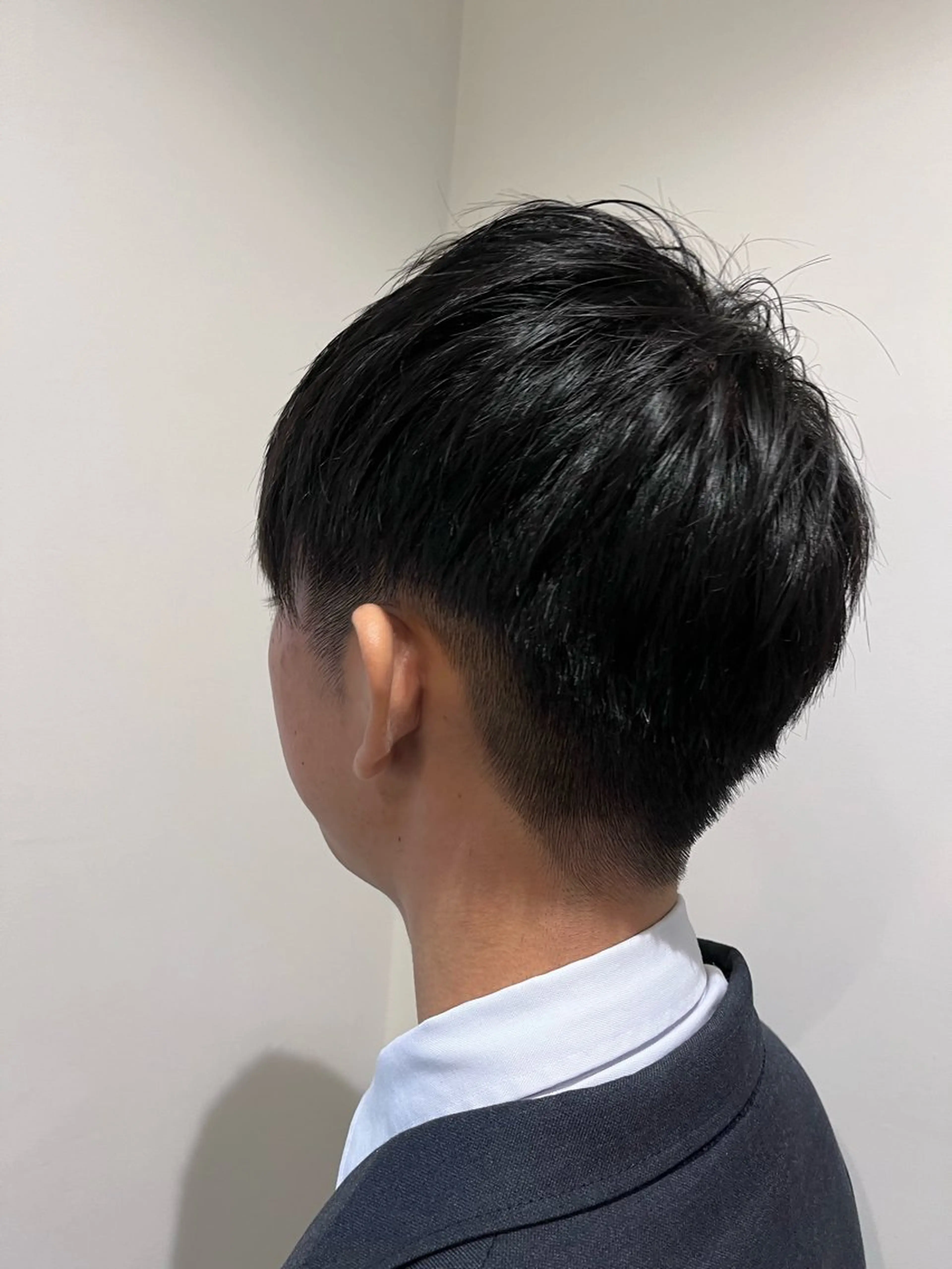 メンズ 刈り上げ カット 武原 虹音のヘアスタイル