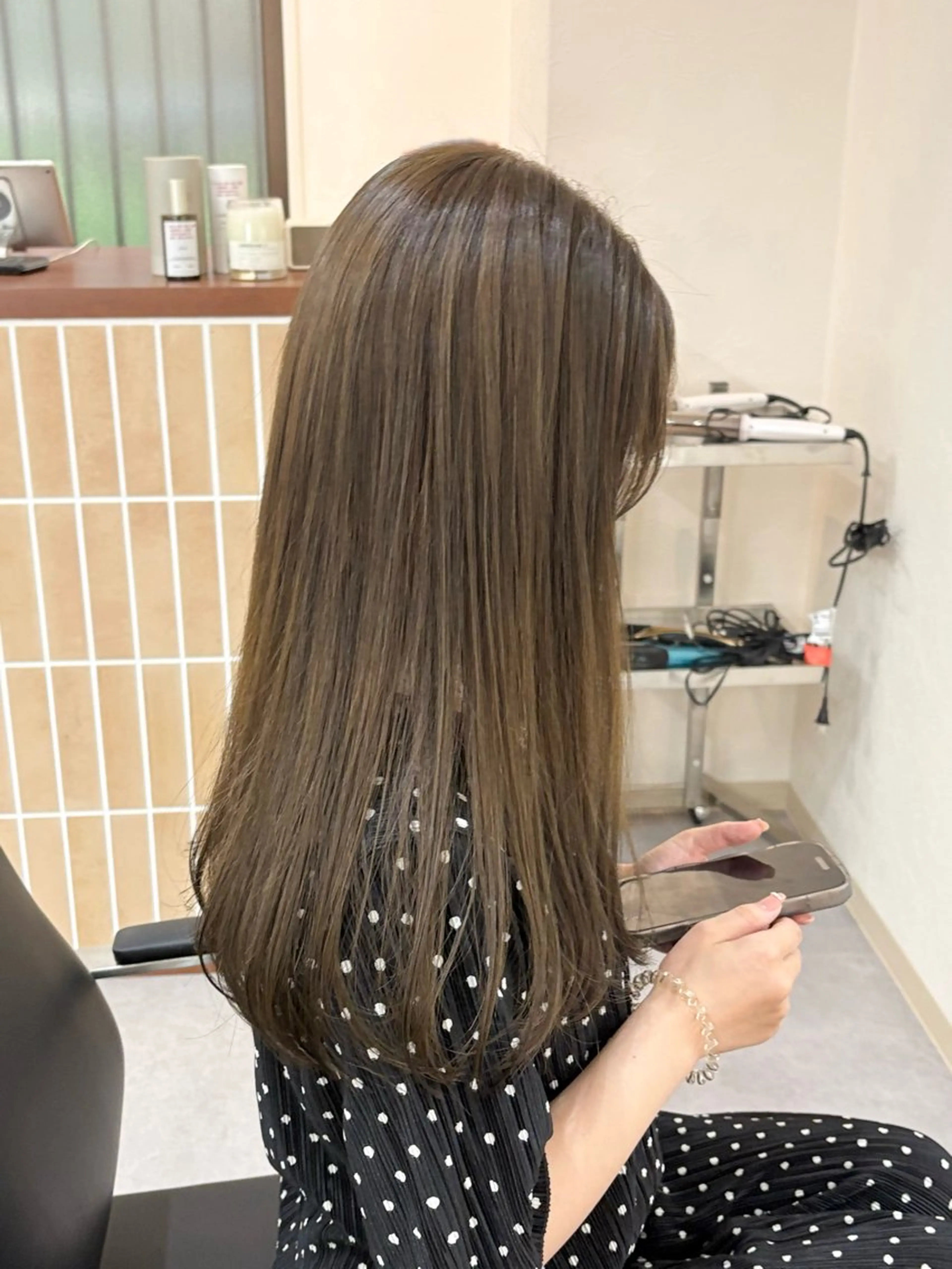 【人気No.2🤍】カット+ブリーチなしwカラー+TRの写真