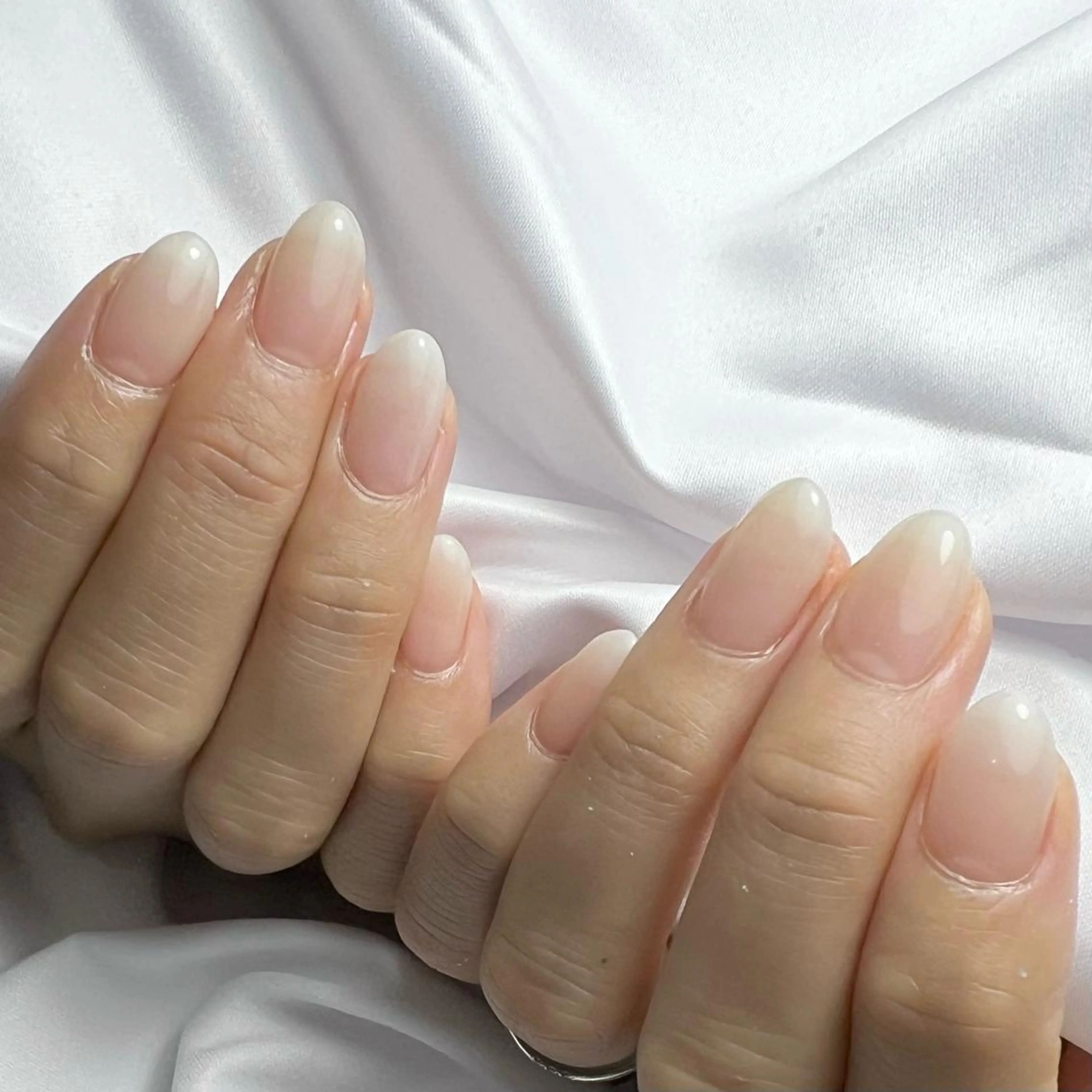 ネイル フットネイル フレンチネイル ジェルネイル ガラスフレンチ グラデーション Kanna Yuki カンナユキのネイルデザイン