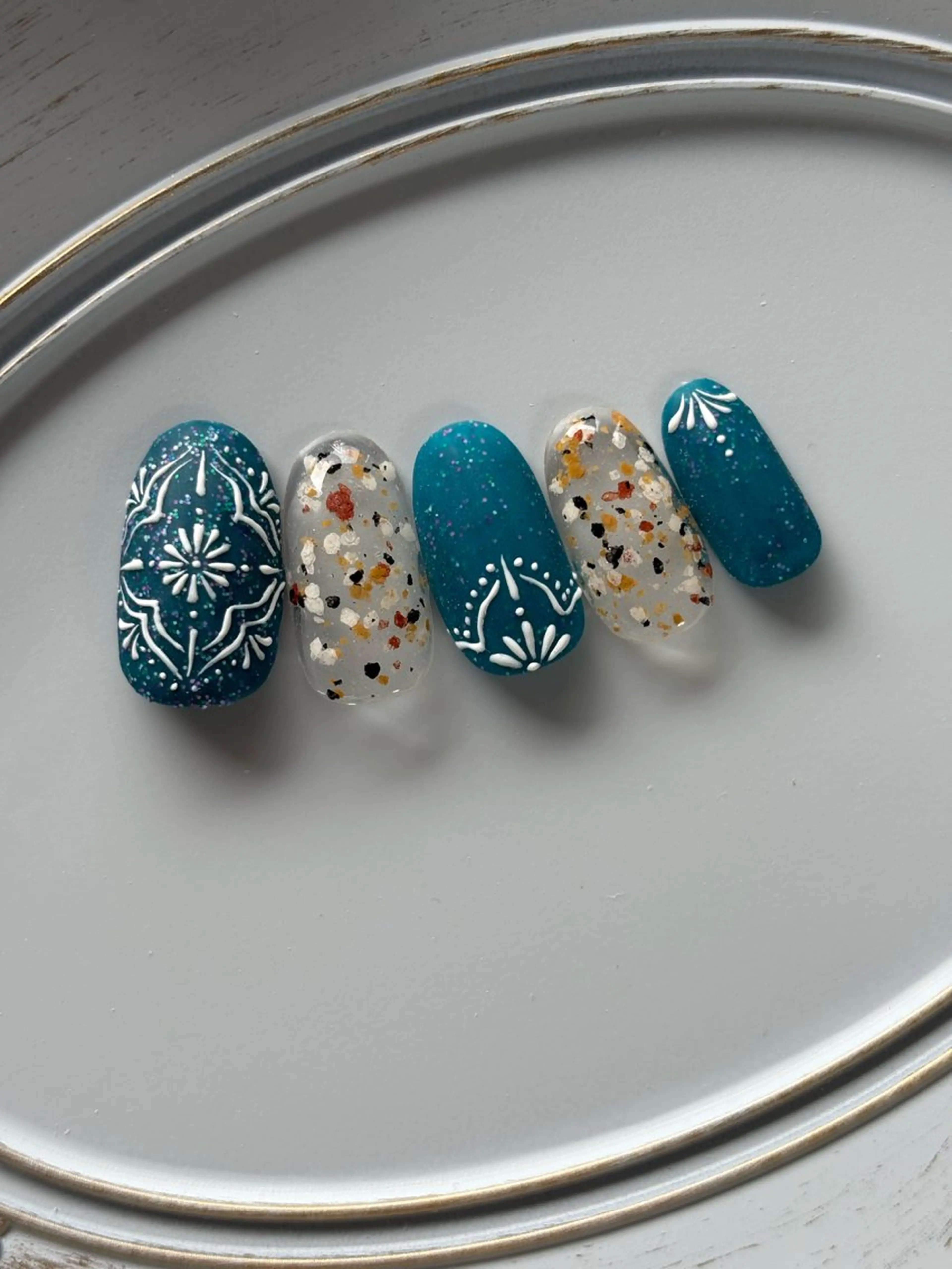 ネイル ハンドネイル FIORITURA Maikoのネイルデザイン