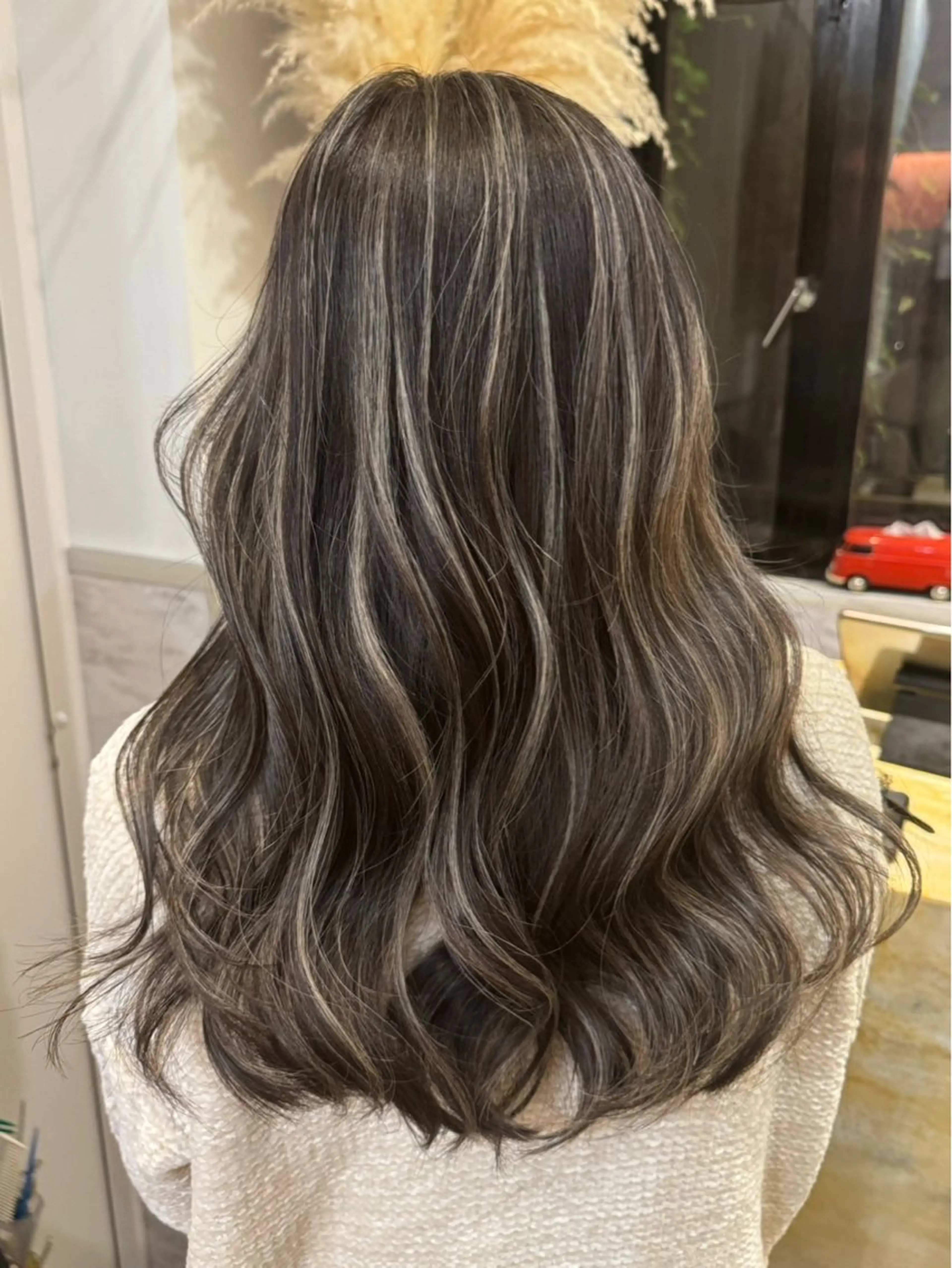 ロング 鈴木 詩穂のヘアスタイル