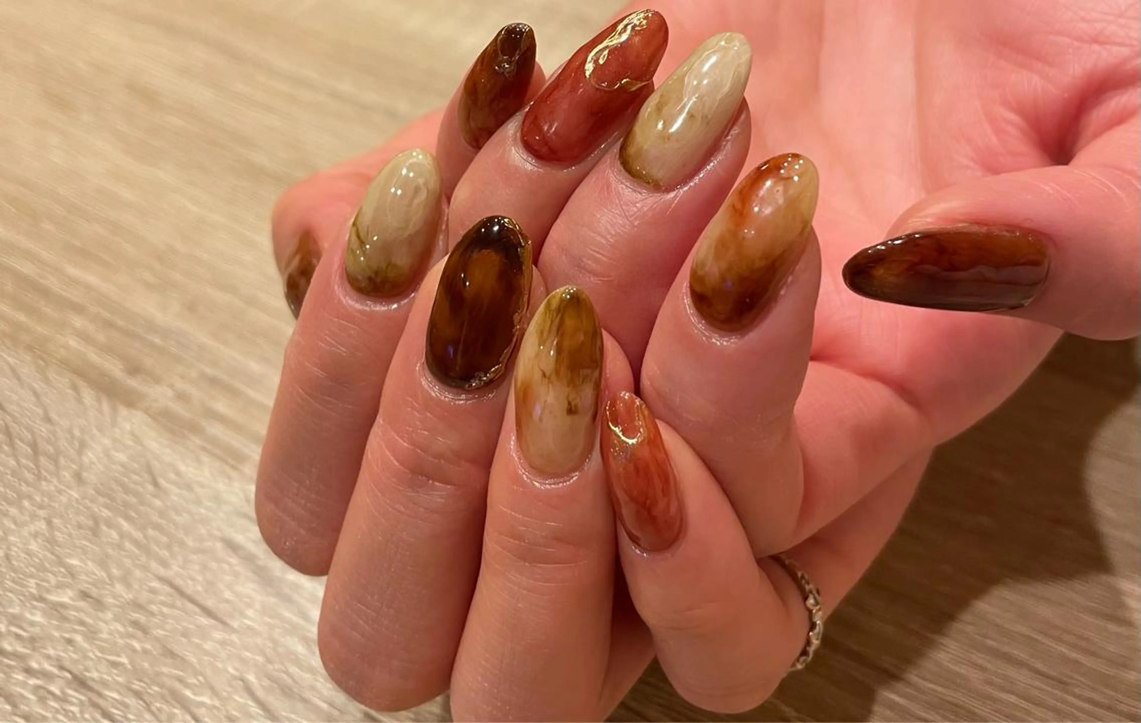 ネイル 持ち込み liberté🫧 新小岩のネイルデザイン